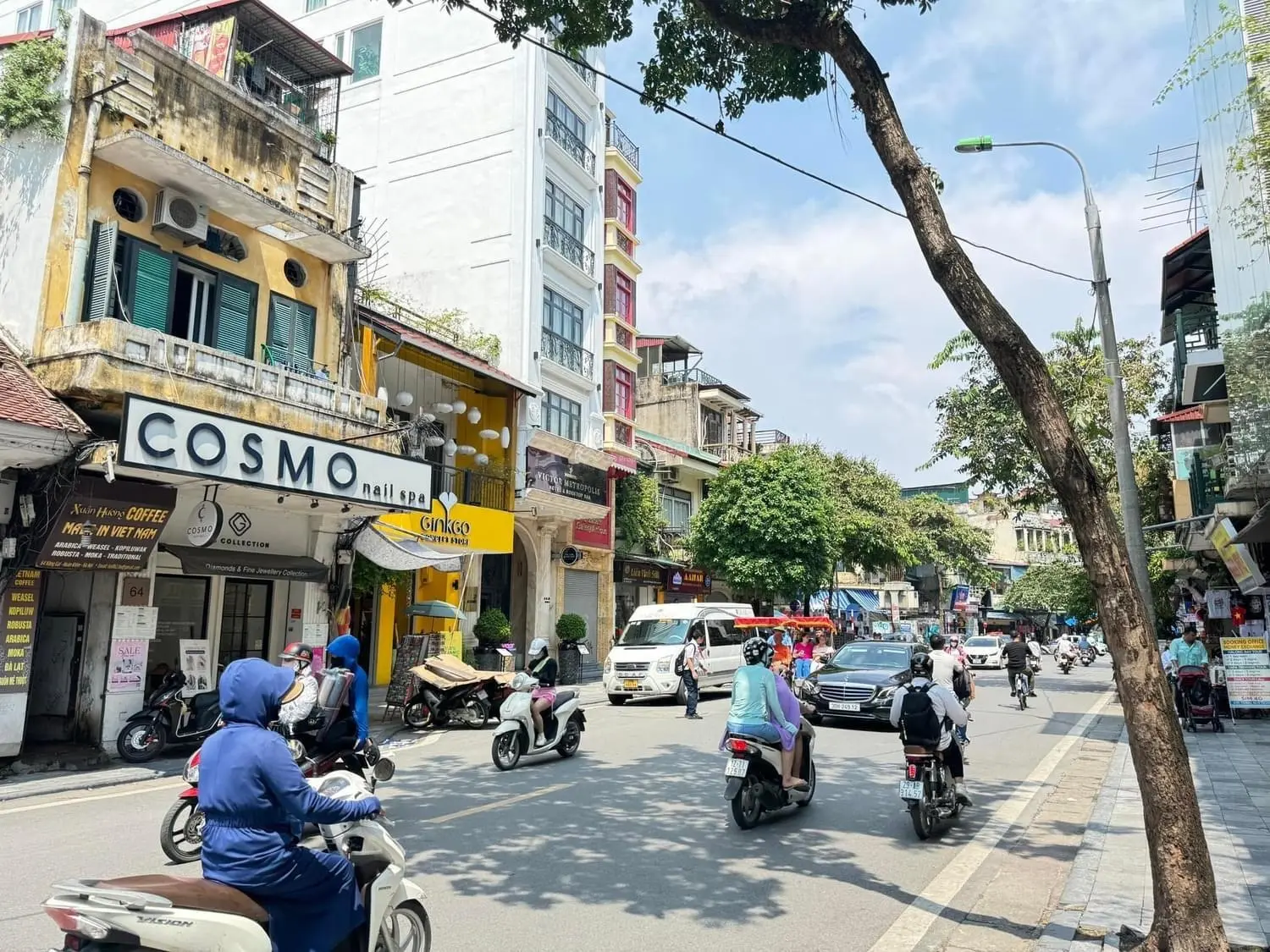 Duy nhất 1 căn mặt phố Hàng Gai 8 nổi 1 hầm DT: 220m - MT 5,5m vị trí kim cương, sổ đẹp giá: 285 tỷ