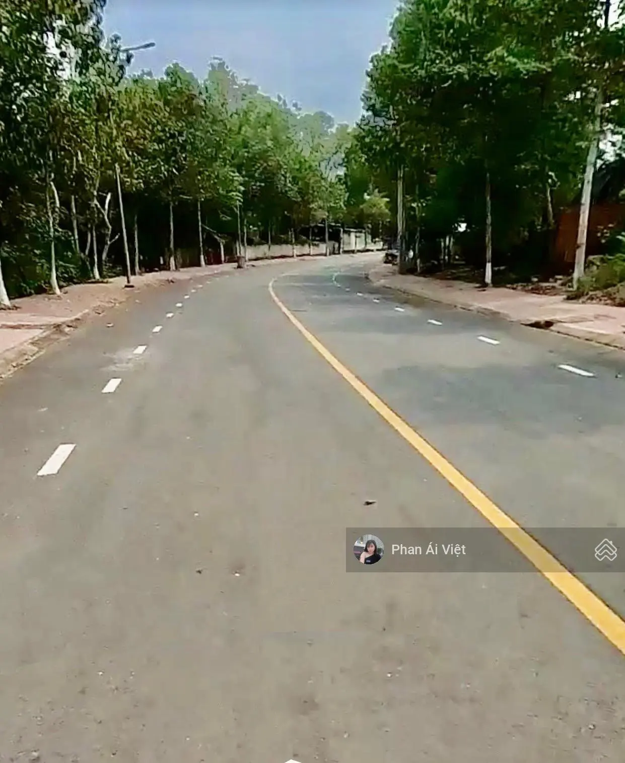 Bán đất mặt tiền đường Mậu Thân 2, gần chợ phường 3,thành phố Vĩnh Long,120m2/600tr,SHR,đất thổ cư