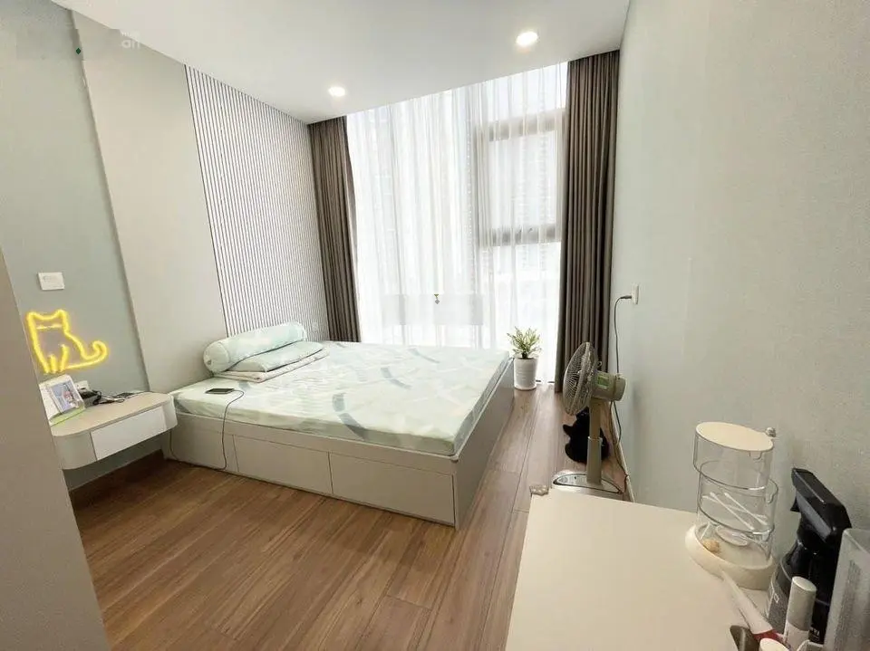 Thanh lý gấp căn hộ Eaton Park, Quận 2, 80m2, sang trọng và tiện nghi