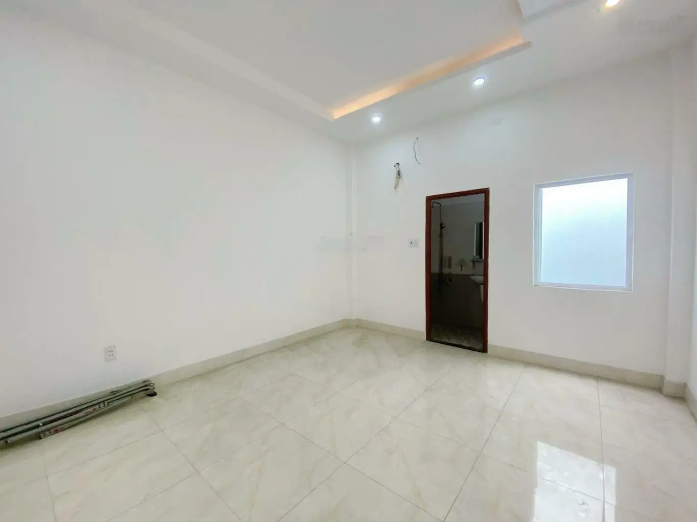 7,2 tỉ NHÀ 4 Tầng ngay LÊ VĂN QUỚI - NGÃ TƯ BỐN XÃ- 70M2- hẻm xe hơi 8M - sổ vuông A4
