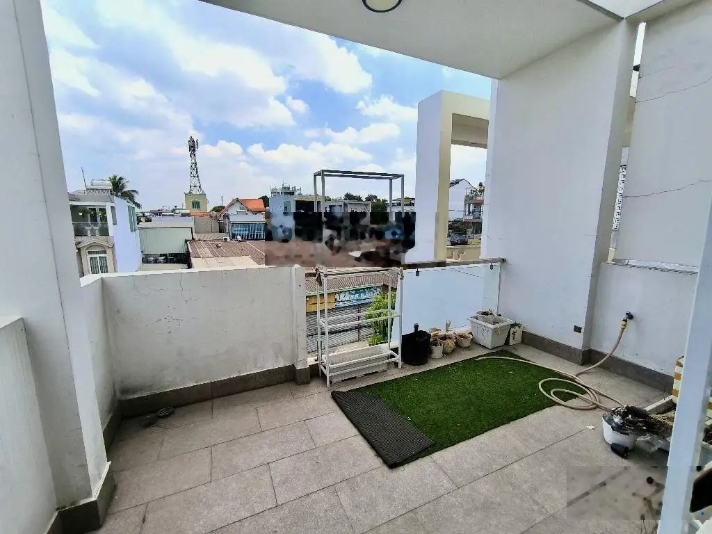 Chủ nhiệt bánnhà mặt tiển kinh doanh rộng lớn - đường 8m - xe hơi ngủ trong nhà! đường số 2 - ph