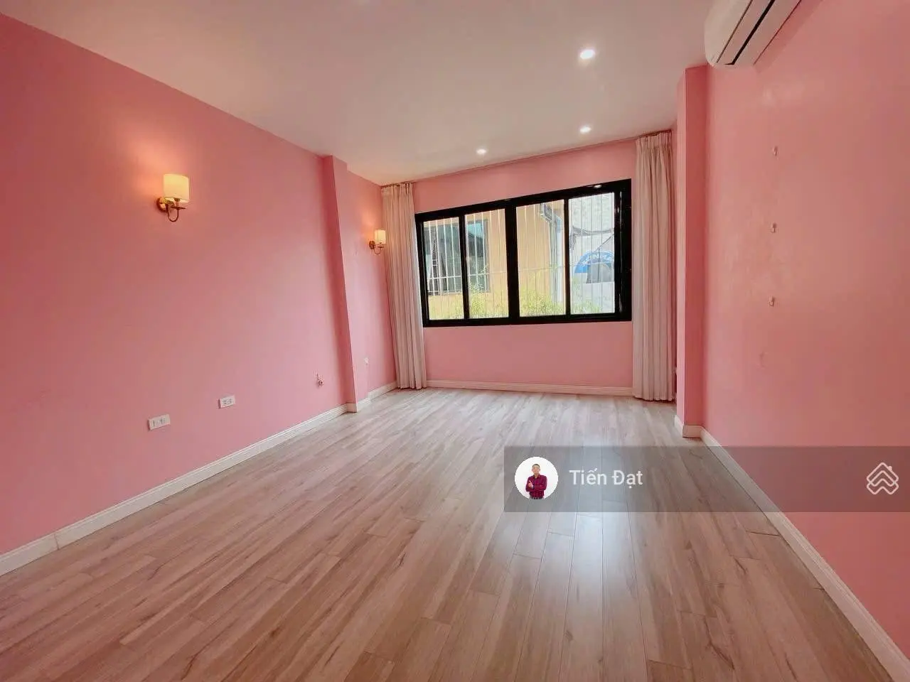 Bán nhà chính chủ ngõ 12 Đào Tấn , ngã ba Đào Tấn- Phan Kế Bính- Linh Lang vừa ở vừa kinh doanh.