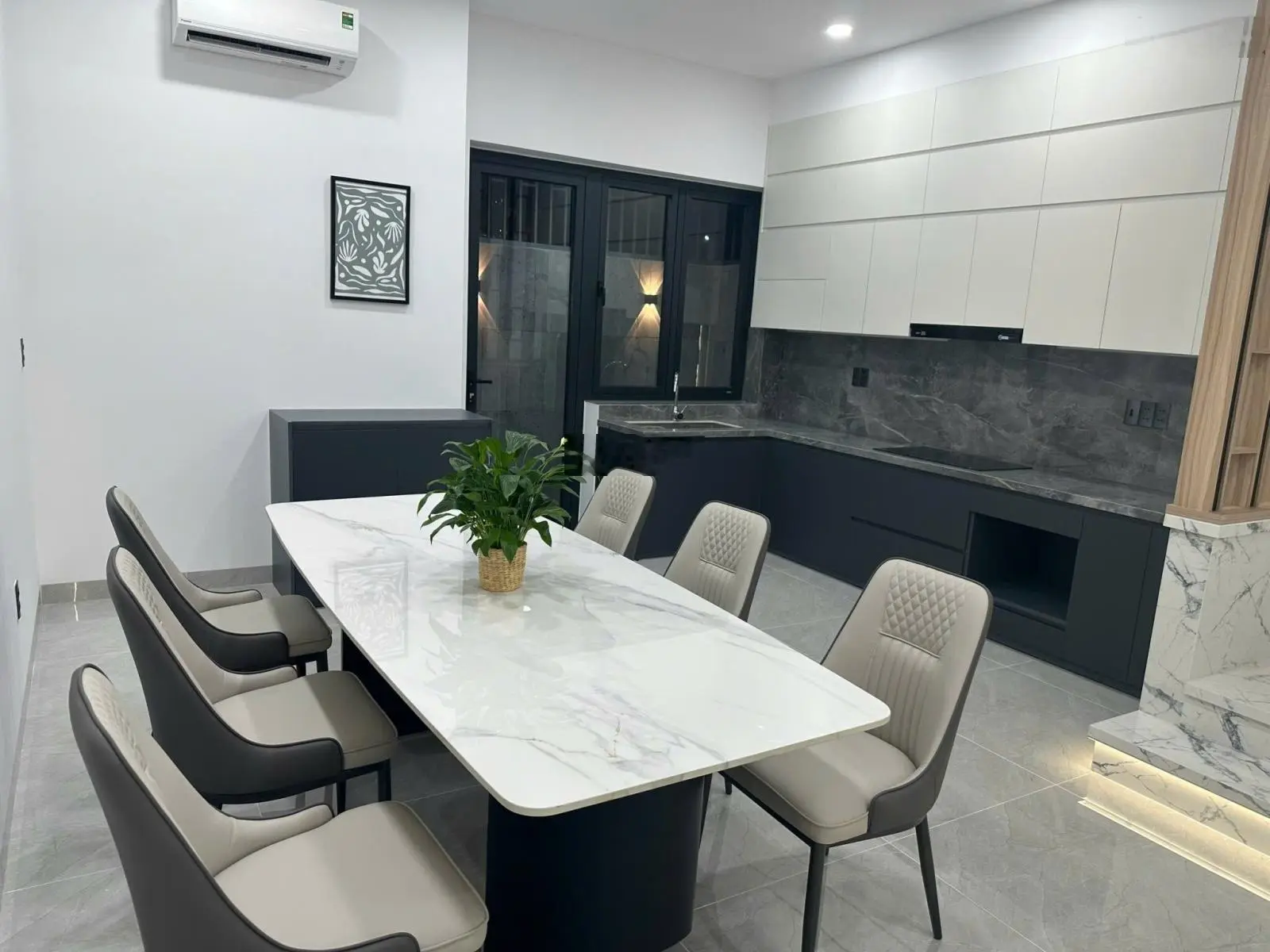 Bán nhà đẹp mới xây full nội thất, vị trí đẹp gần công viên , KĐT Hà Quang 2, đường 3A, - Nha Trang