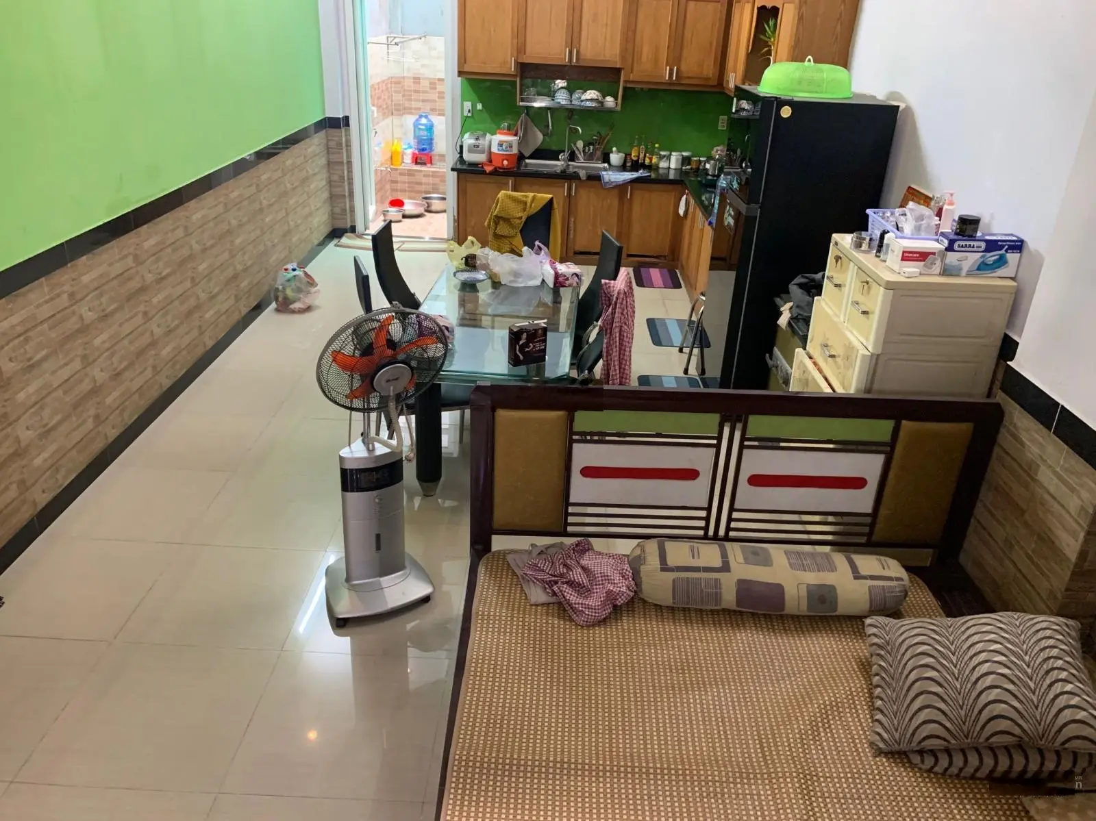Bán nhà 3 tầngmặt tiền đường nhựa giá 5,7 tỷ, diện tích 188 m2, tại Phan Văn Hớn, Bà Điểm, Hóc Môn