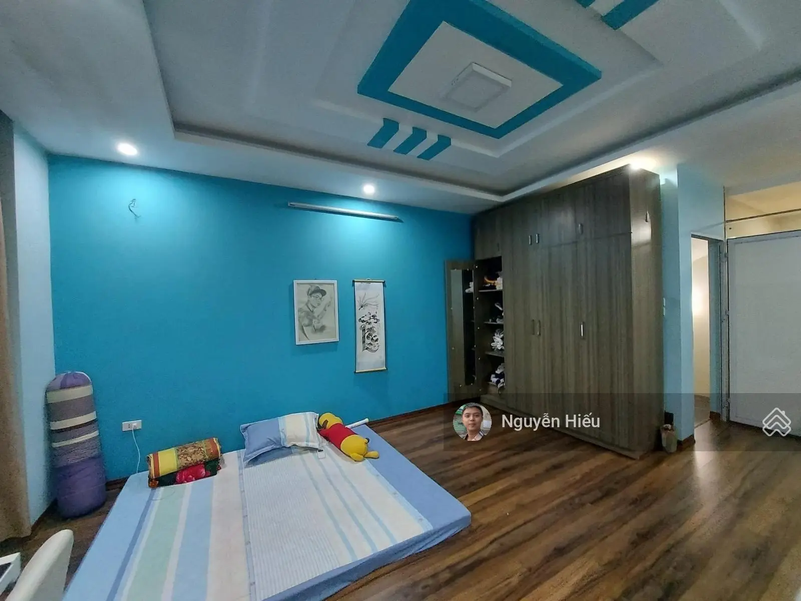 Bán Trần Quốc Hoàn - ngõ đẹp nhất phố - ô tô dừng đỗ - hai thoáng - 66m2 x MT 4.6m - LH 0338 383 ***