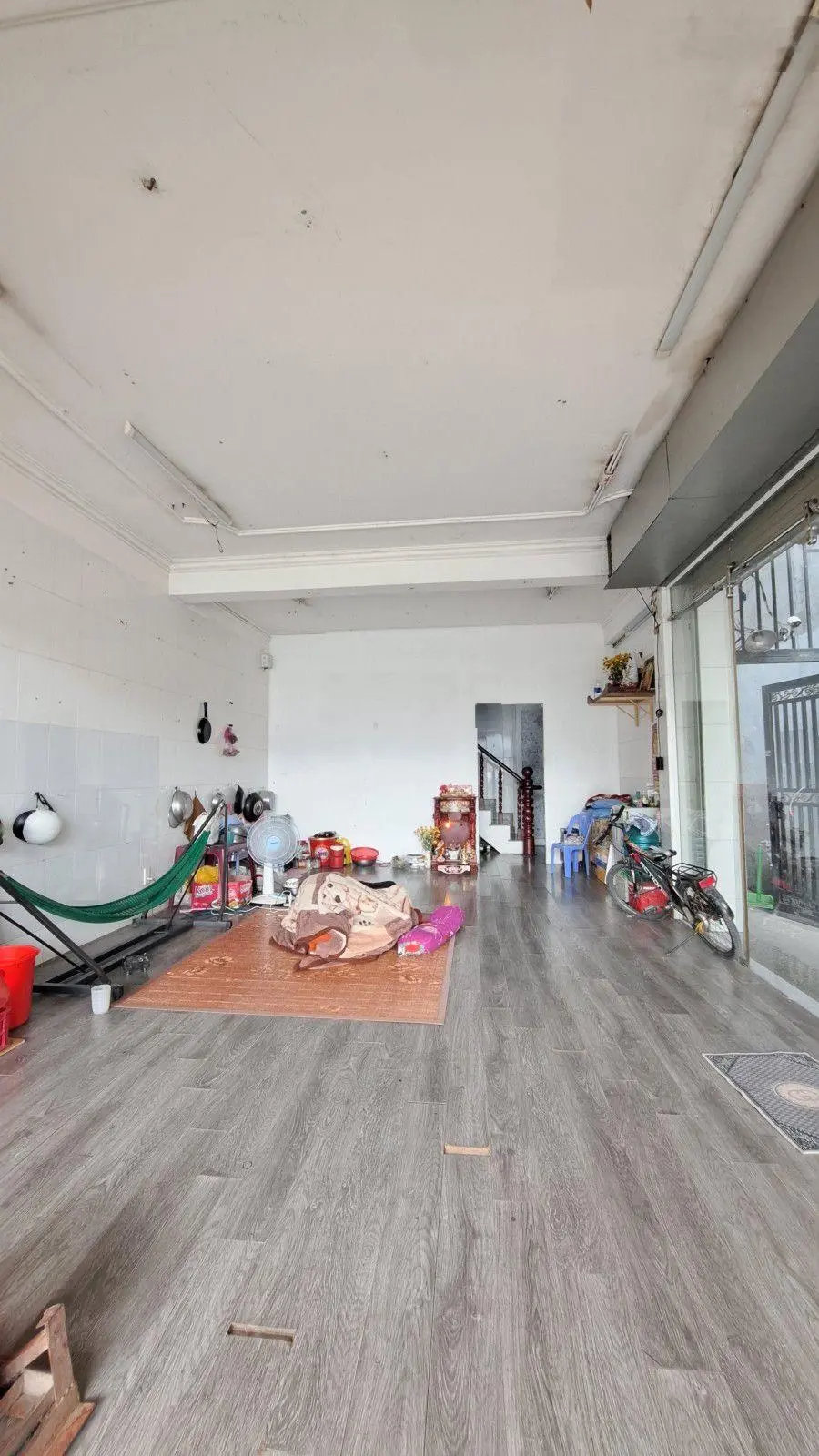 Mặt tiền chợ kinh doanh buôn bán cực vip. Được chia làm 3 căn giá chỉ 41tr/m2
