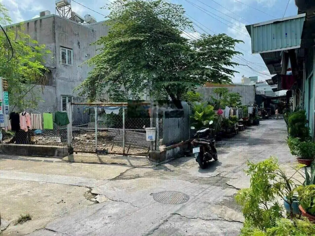 Chính chủ cần bán 6 lô đất liền kề mới tách sổ mới tinh phường Dĩ An