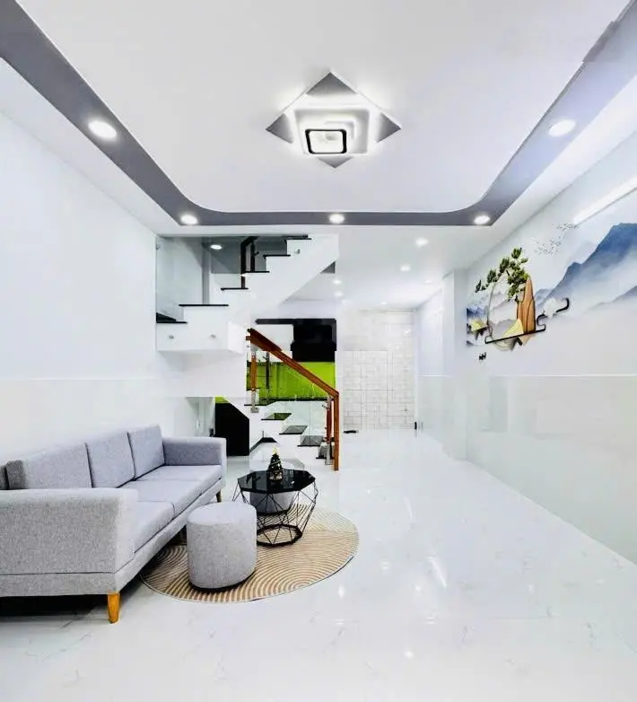 Bán nhà 32m2 - 4x8 - hẻm 4m - chỉ 3.x tỷ - 2pn 2wc - hoàn công đầy đủ - quận bình tân