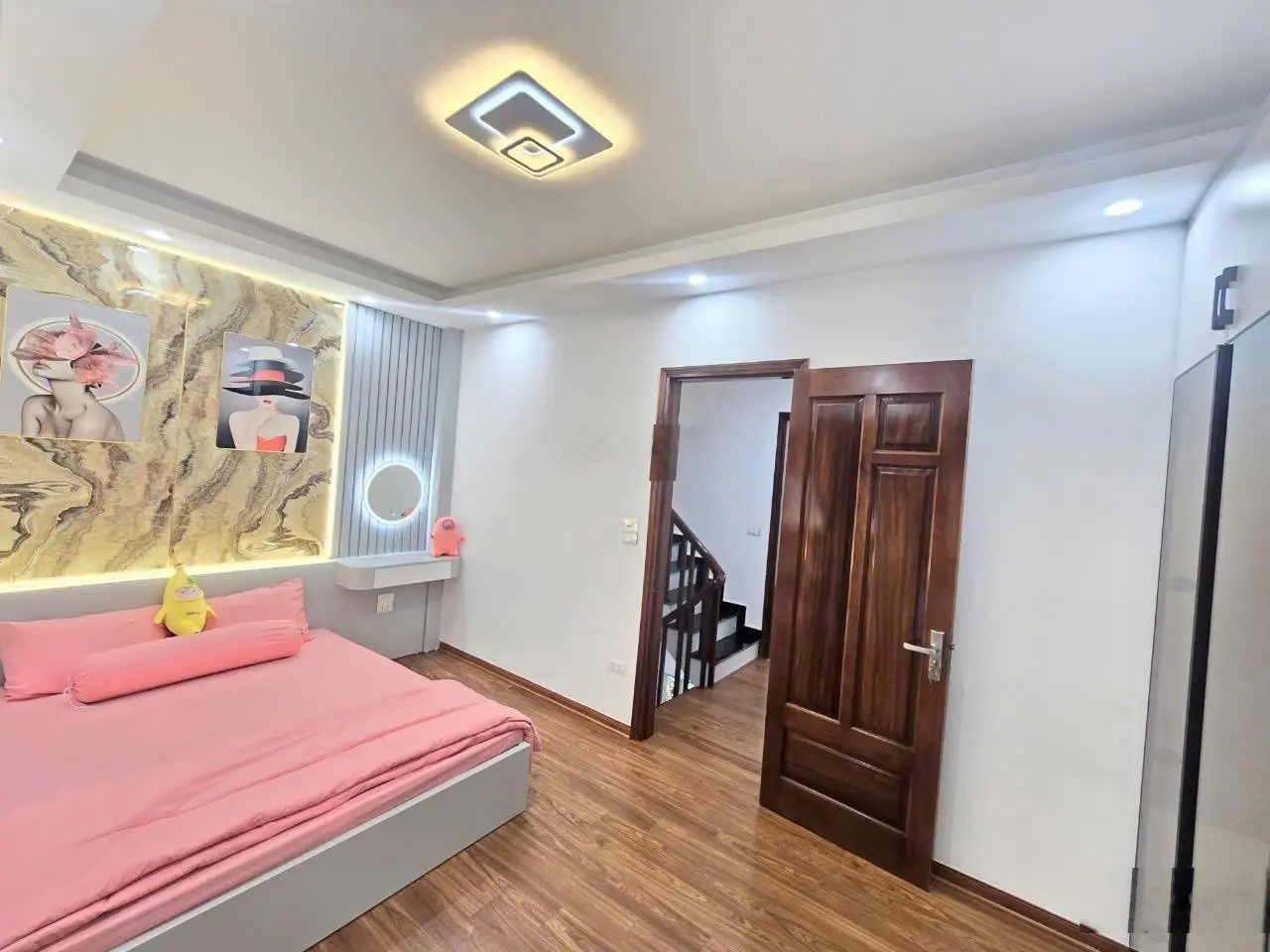 Cc bán nhà Vĩnh Quỳnh, Quỳnh Đô 47m2 x 4,5 tầng ô tô đỗ cạnh 0988913522