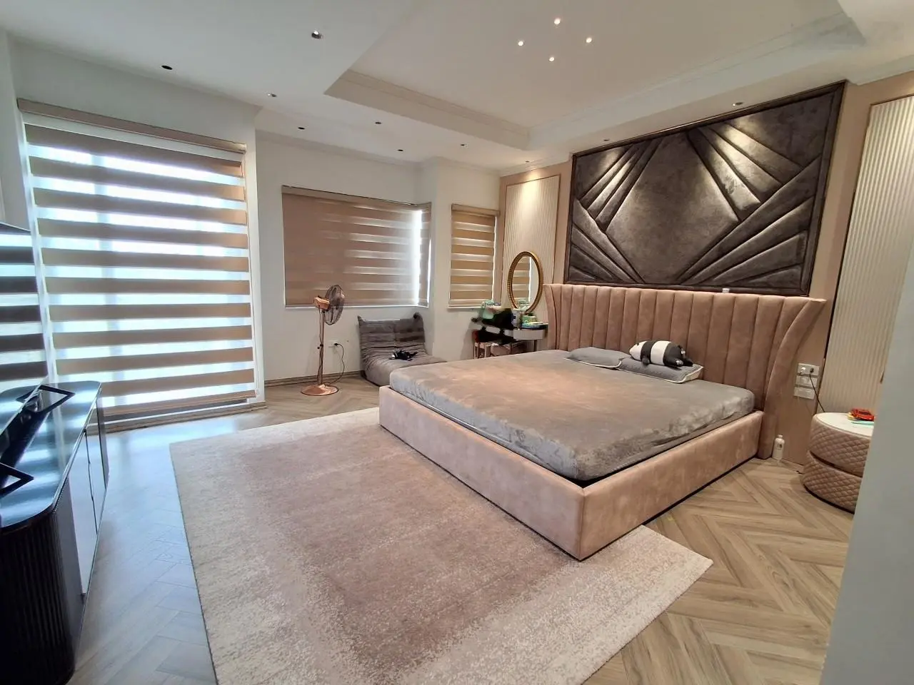 Vip!!! Ngọc Thụy Nhà Mới Toanh 6T Thang Máy, Ngõ Ôtô, Gara Ôtô,, Full Nội Thất. 50m2, Nhỉnh 9 tỷ.
