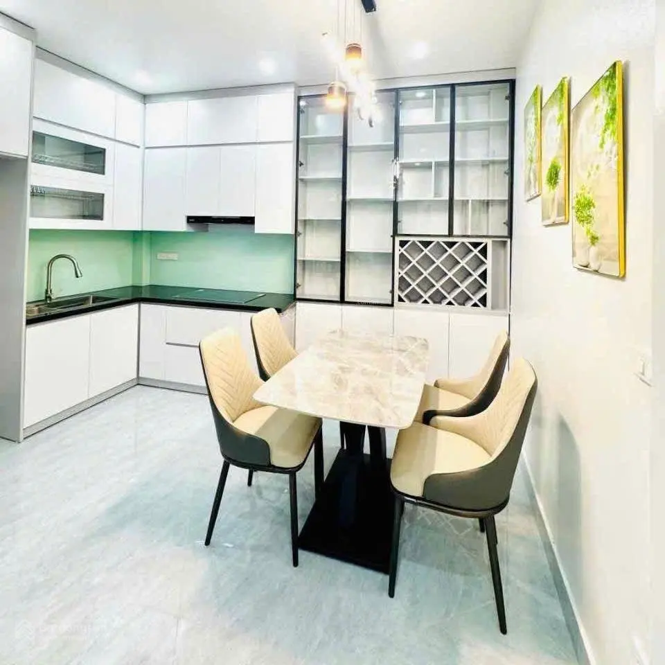 Mặt ngõ 46 Tân Triều, Giá 6.78 tỷ, DT sổ 37m2, MT 4m, 4 Tầng, 4 NGỦ, cạnh tòa EcoGreen Nguyễn Xiển