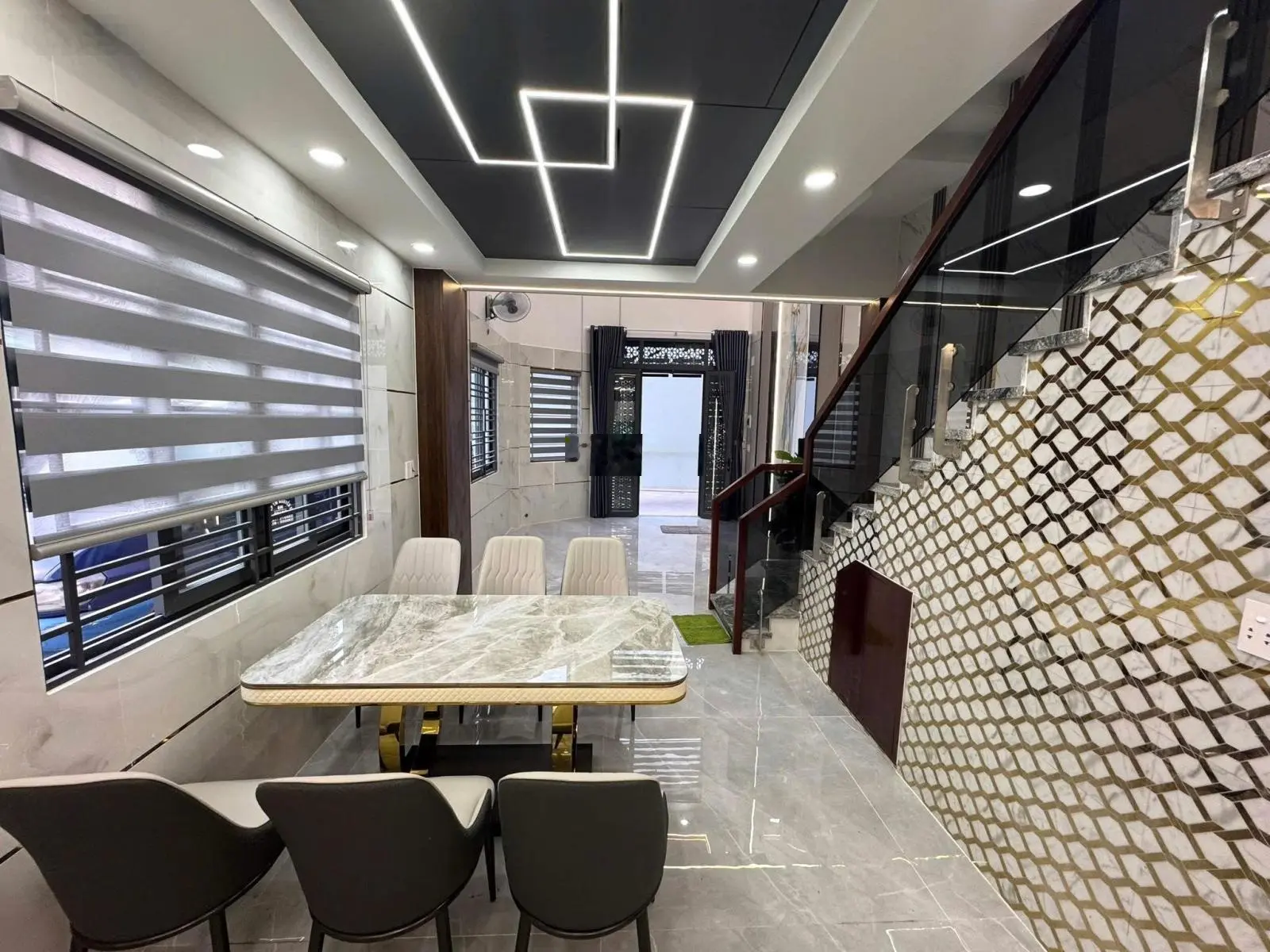 Căn góc siêu vị trí đường mã lò 4x14m nội thất cao cấp nhà xây 5 tầng mới giá chỉ 8.5 tỷ TL