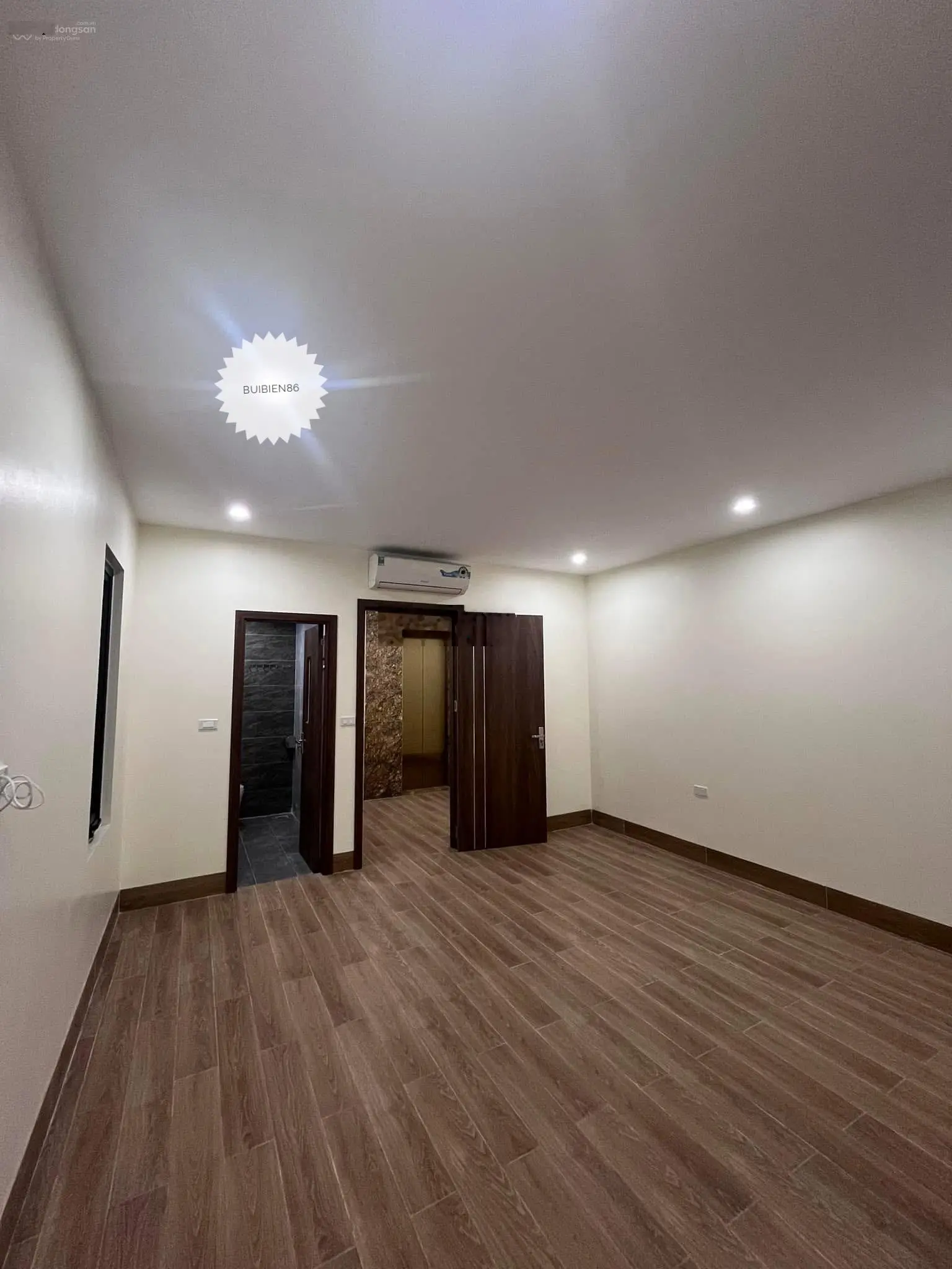 Bán nhà đẹp đón tết - lô góc - thang máy, ngõ thông Cầu Giấy: 45m2, 6T, 4.5m MT=10.9 tỷ