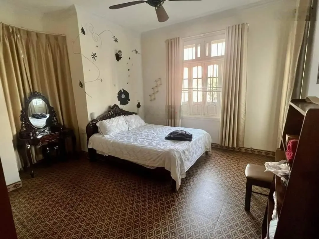 Bán villa hồ bơi ngay sát chợ Bắc Mỹ An, giá rẻ bằng đất kiệt