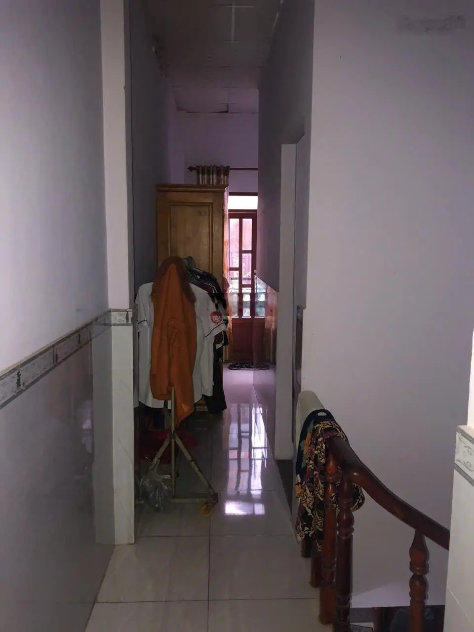 Nhà 1 trệt 2 lầu 3PN đường ô tô
