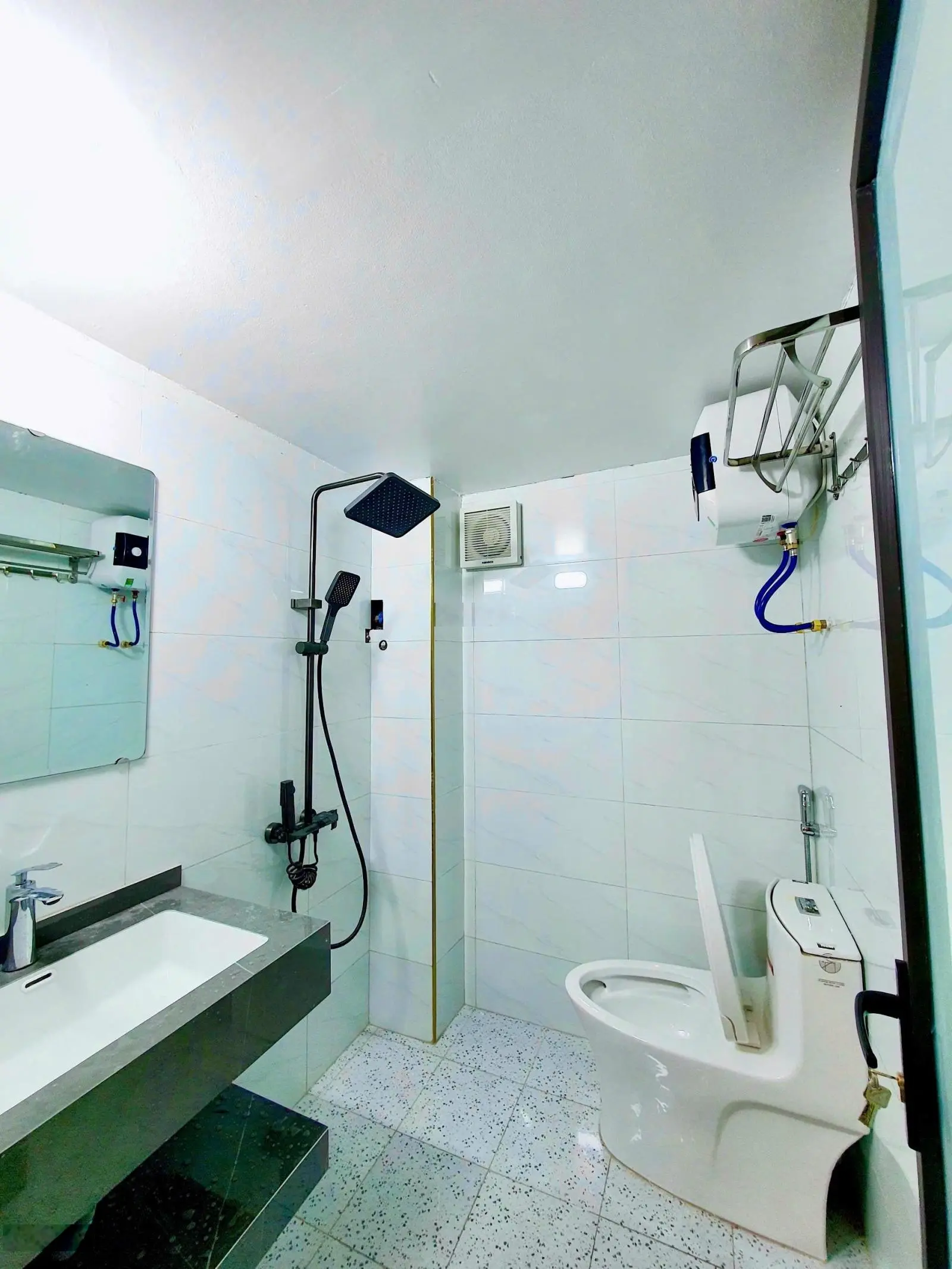 Bán nhà 4 tầng dân xây độc lập ngõ 263 Lạch Tray