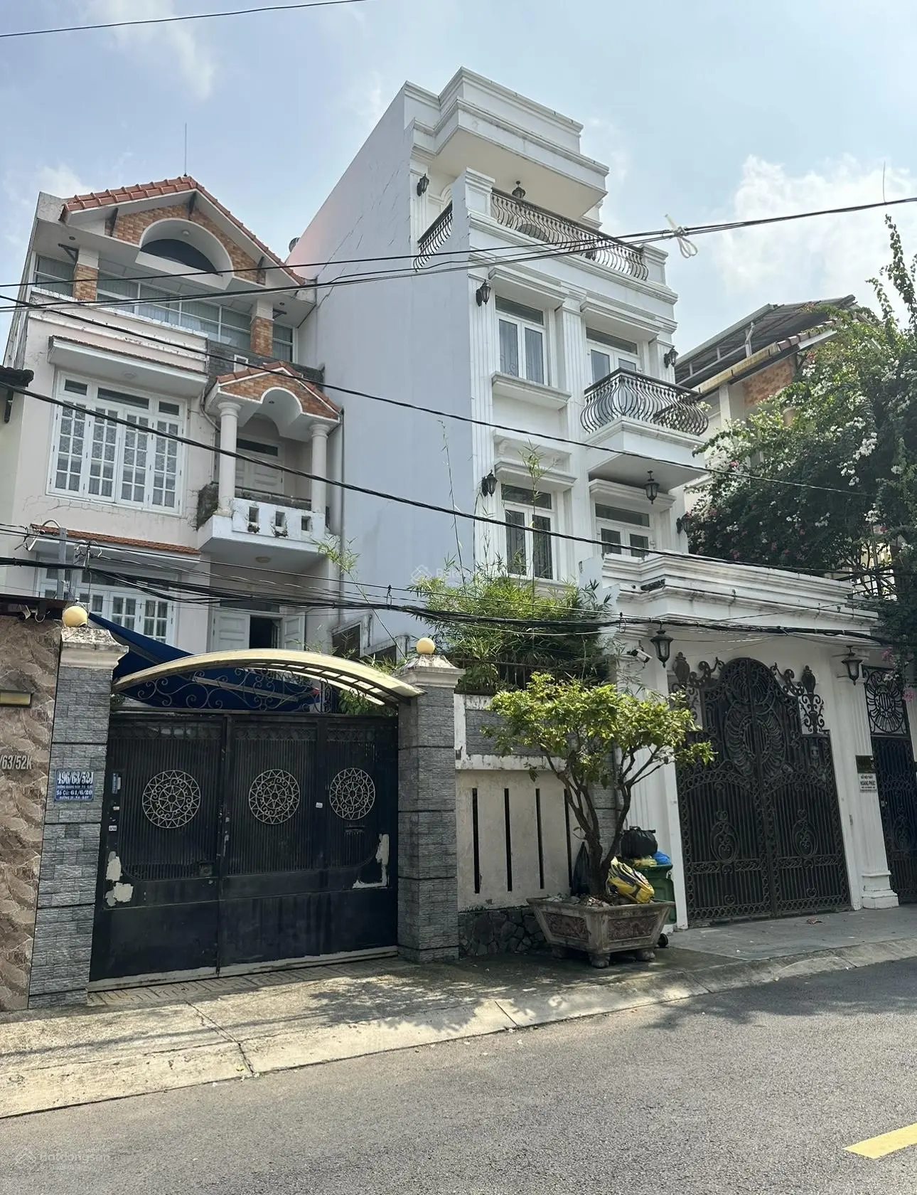 Mặt tiền Nguyễn Thái Sơn P3 - Gò Vấp - 3T - BTCT - 5 x 18m - 10 tới sân bay TSN