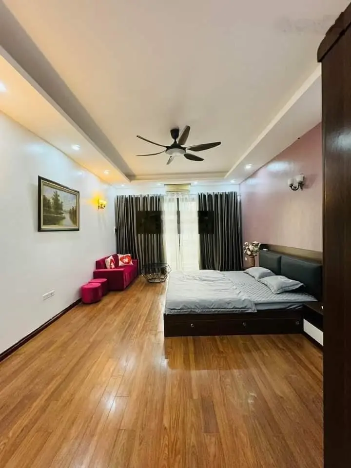 Bán nhà đường Tầm Vu, Phường 26, Bình Thạnh. Giá 3Tỷ450, Dt 65m2, Sổ hồng riêng, hẻm xe hơi 5m