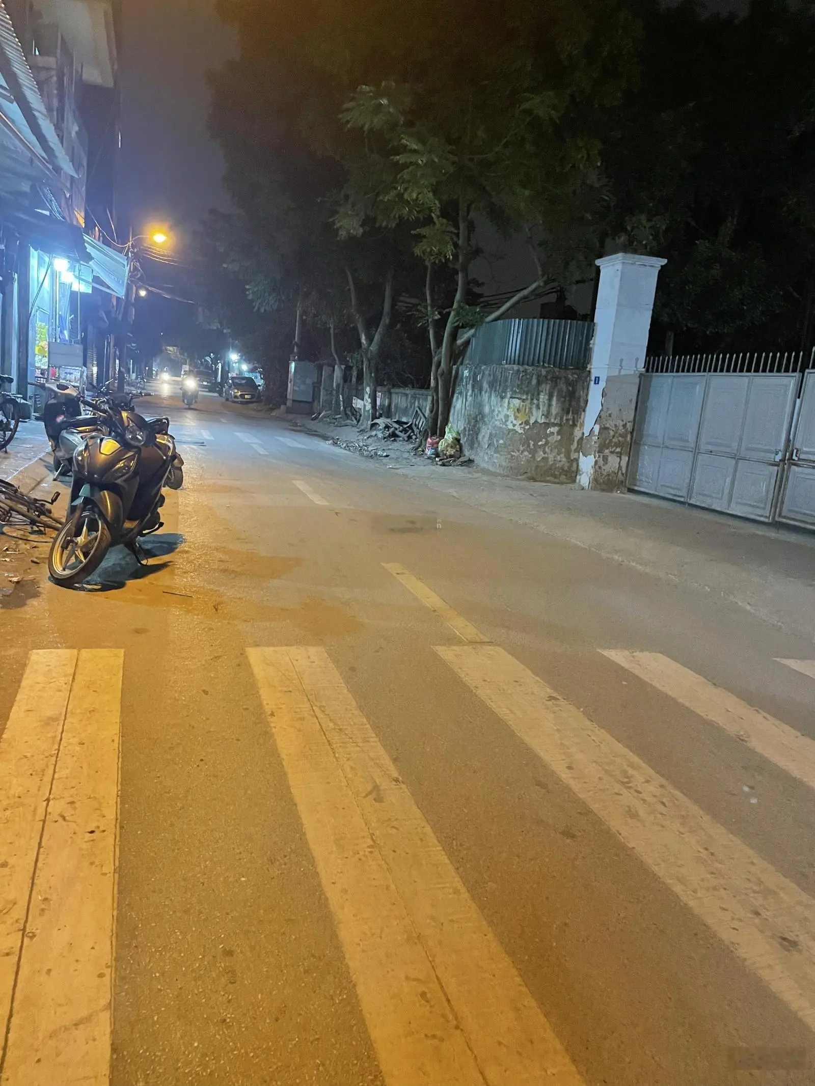 Chính chủ bán đất Nhật Tảo , 75m2, mt 8,1m , lô góc 3 thoáng , tặng GPXD 6 tầng , oto đỗ cửa