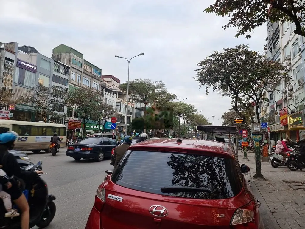 Tôi bán nhà mặt phố ĐÀO TẤN NGUYỄN KHÁNH TOÀN 4Tầng Kinh doanh vỉa hè