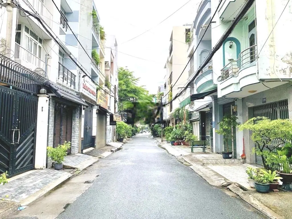 Mua Bán Nhà Đường Diệp Minh Châu P.Tân Sơn Nhì Quận Tân Phú 4Tầng 72M2