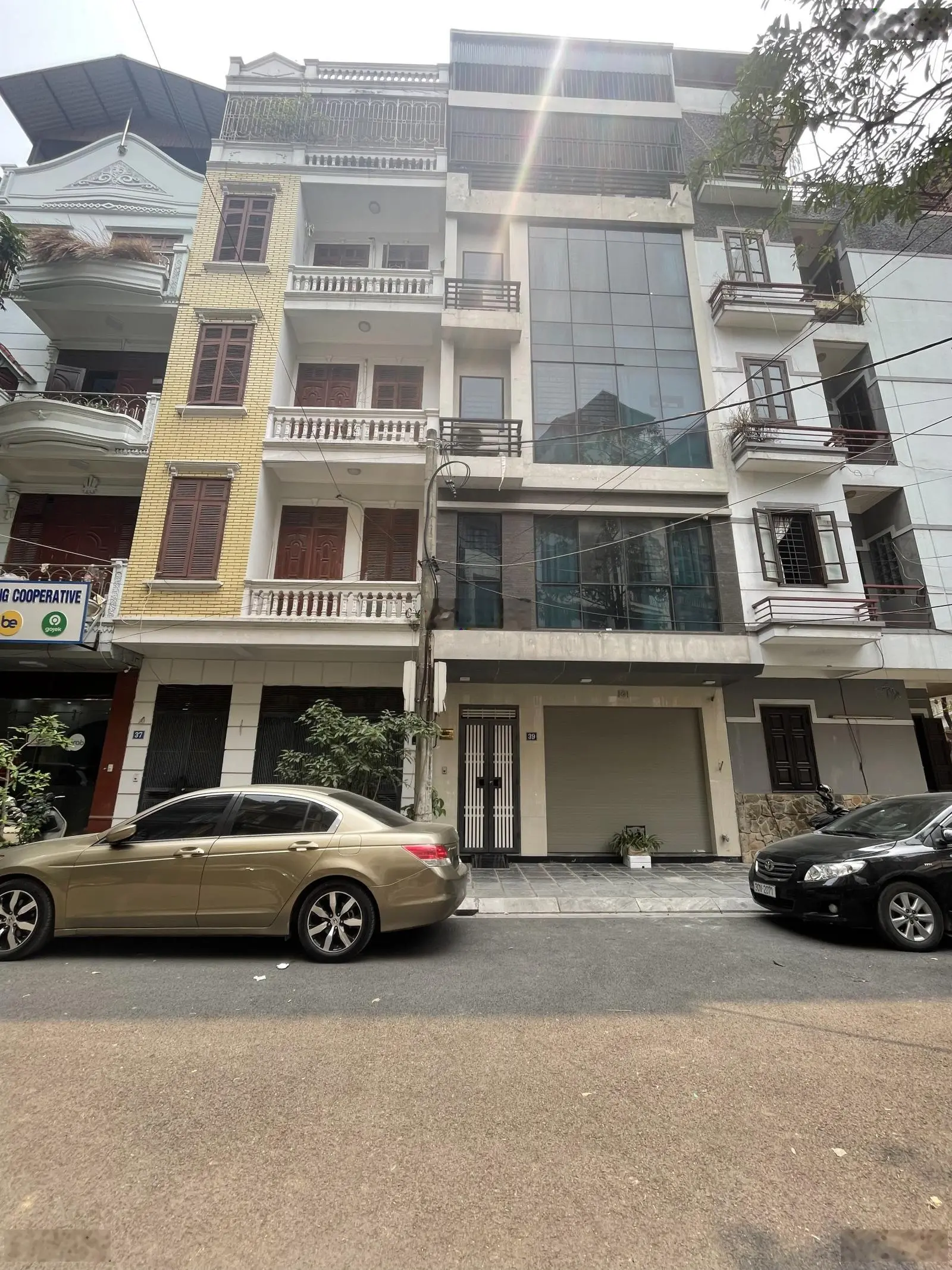 ***** mặt phố nghĩa đô - 80m2 - mặt tiền 6.6m - khu vip kinh doanh - giá hiếm 36.8 tỷ - 0982729691