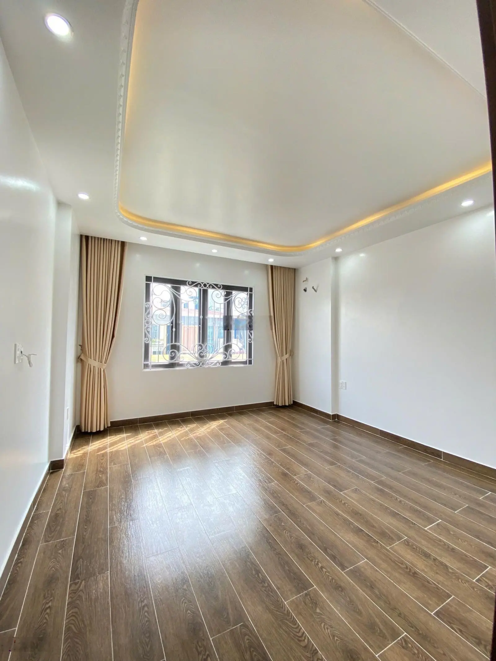Mình Chính chủ mở bán nhà xây mới sát khu biệt thự sao đỏ giá cực sốc