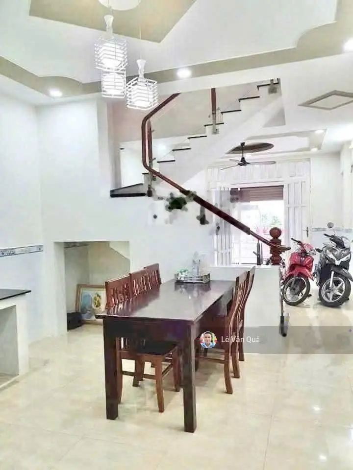 Bán nhà dĩ an cạnh trung tâm hành chính dĩ an