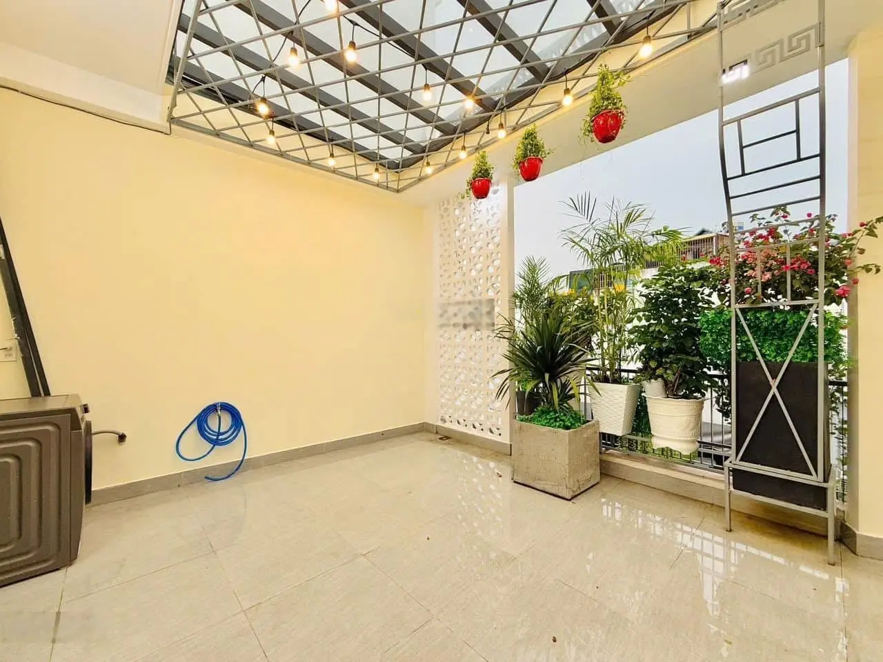 Bán nhà riêng 4PN, 4WC, 56m2, tại Lãnh Binh Thăng, Phường 8, Quận 11, TP.HCM