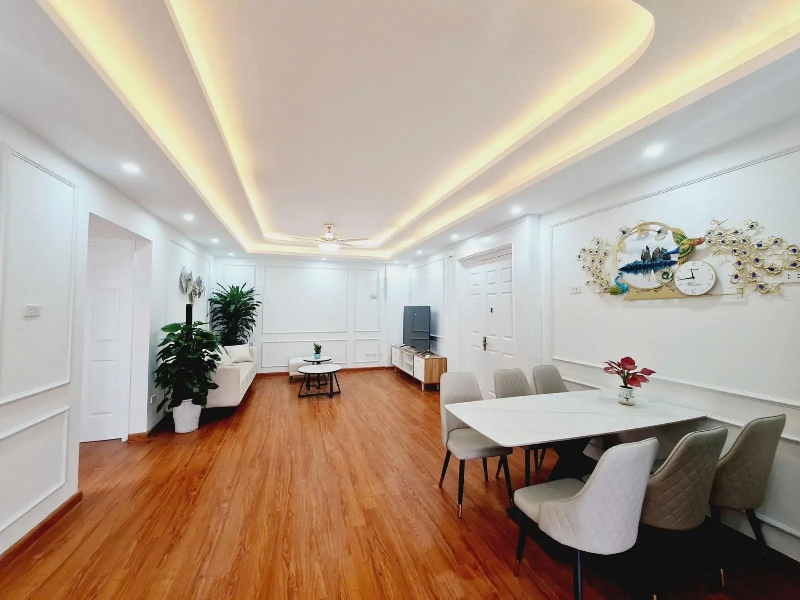 Nhanh thì còn, căn hộ 102m2 3pn - 2vS CT2 KĐT Xa La đẹp như ảnh chỉ 3,85 tỷ. Lh: 0845 994 ***
