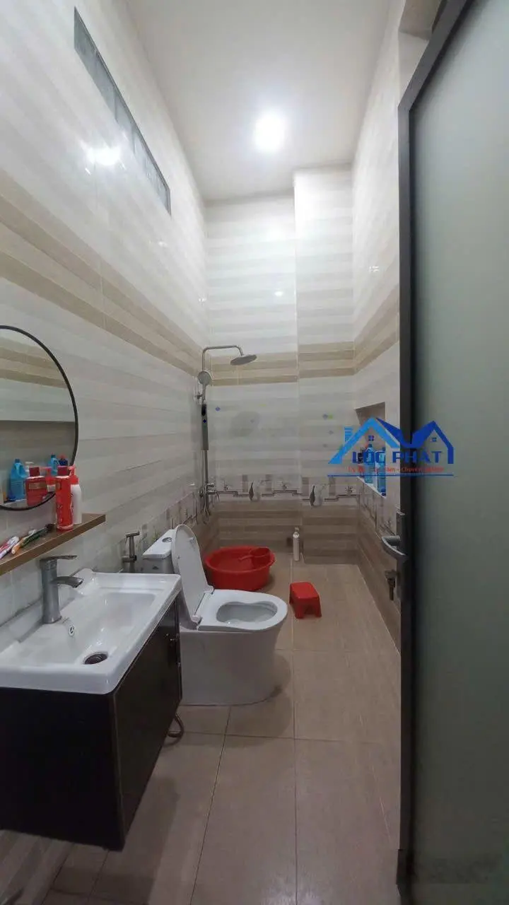 Bán nhà mái Thái thị trấn Long Thành 654 m2 chỉ 21 tỷ