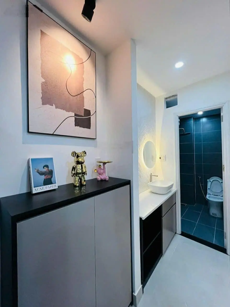 Nhà đẹp 50m2, 2 tầng, 3 phòng ngủ ( có phòng ngủ dưới) , gần biển 200m ,thanh khê