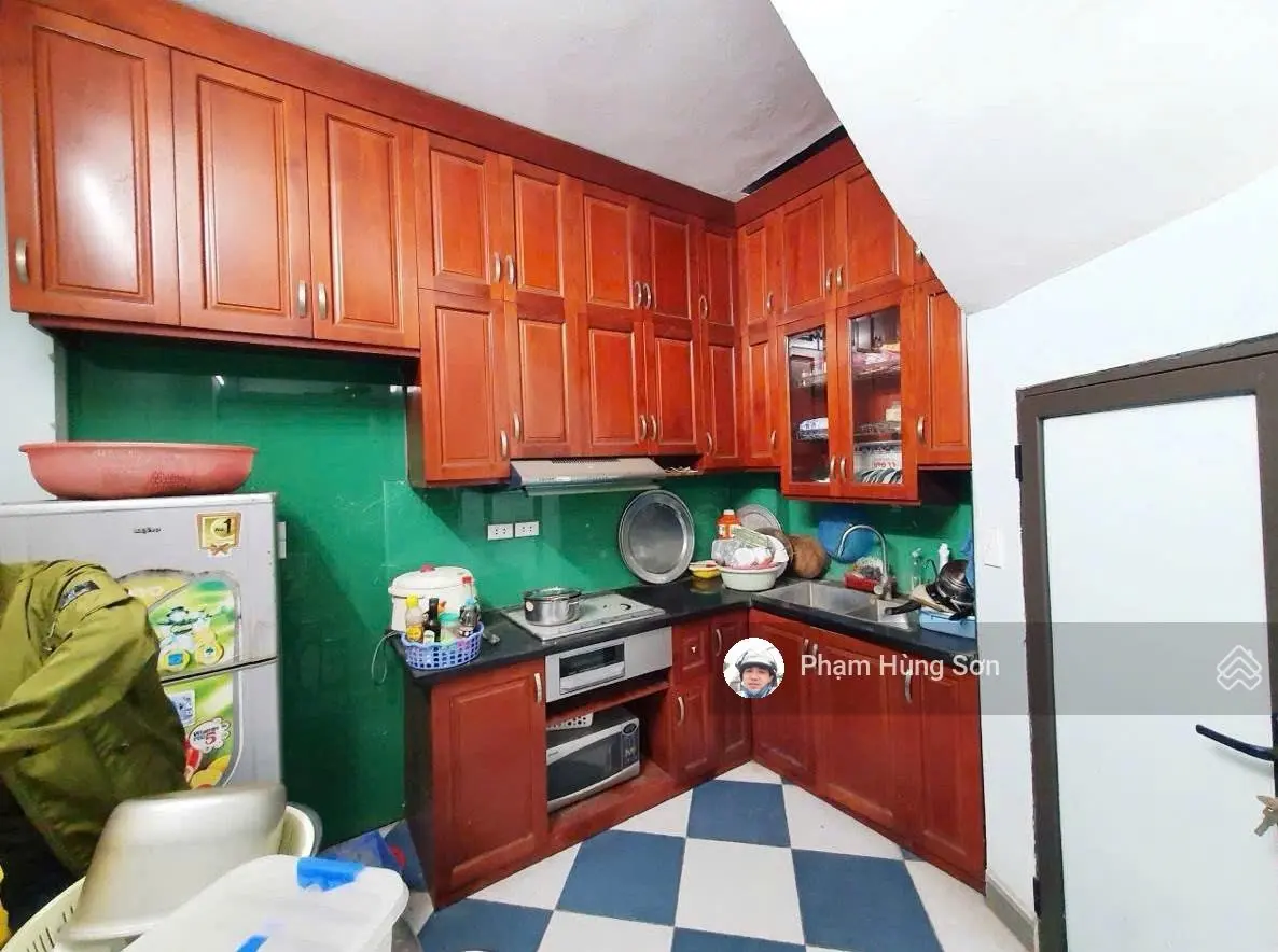 Bán nhà riêng 3PN, 3WC, 32m2 ở Hoàng Mai, 3,7 tỷ một nhà ra oto, ba gác đỗ cửa nhà đẹp