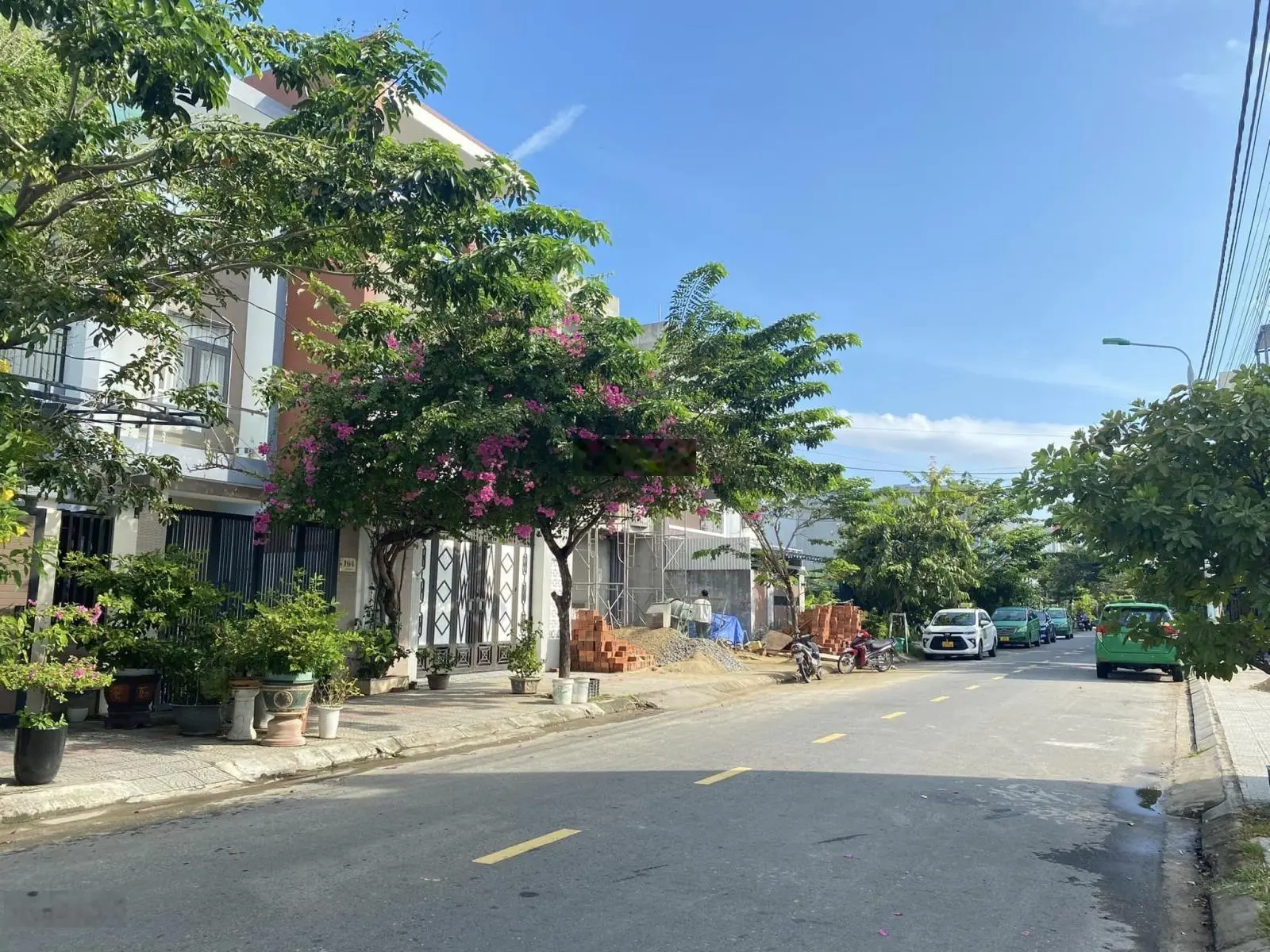 Cần bán đất đường bích khê ( view dự án ) - hoà xuân , cẩm lệ .