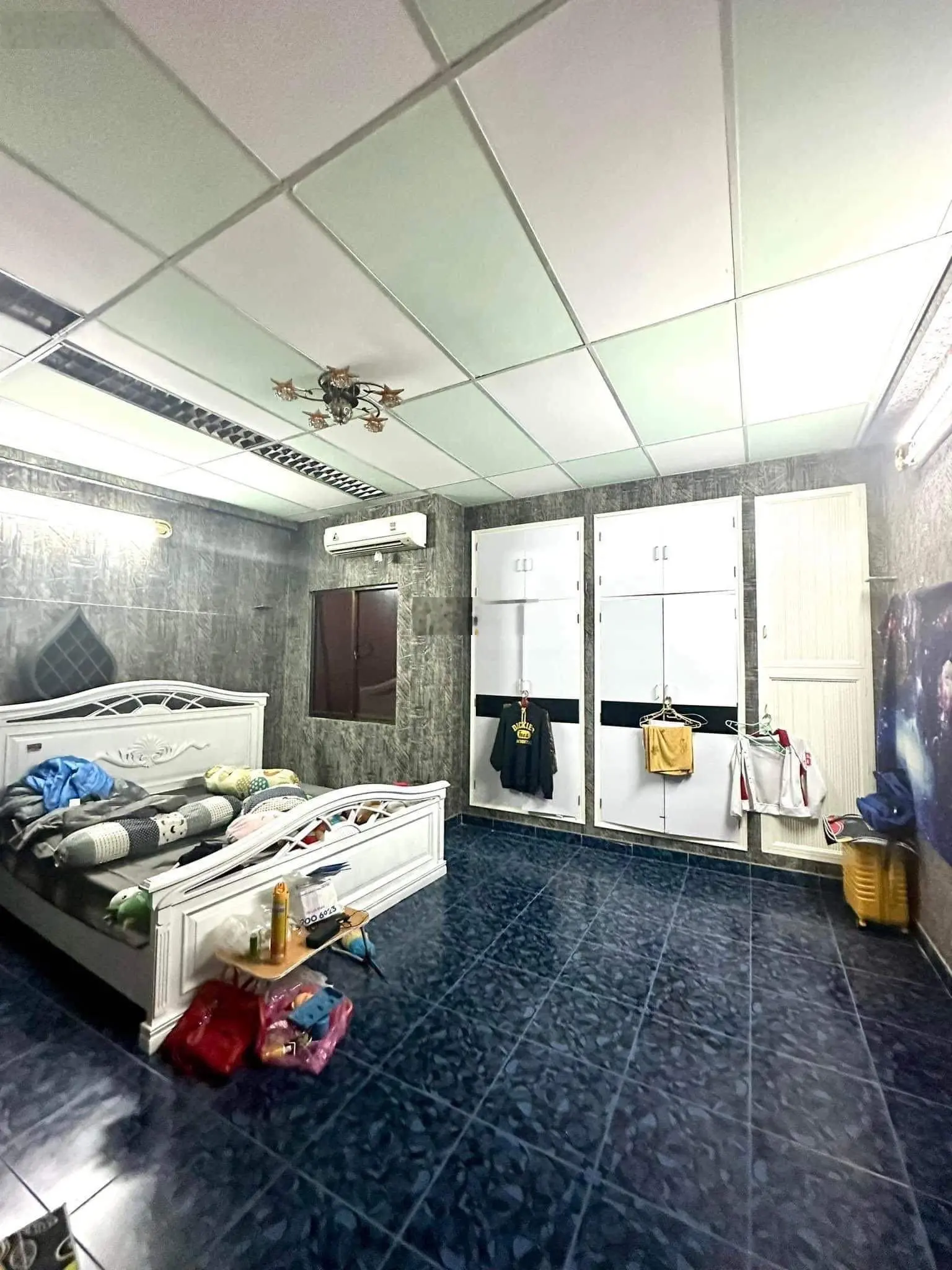 Tôi cần bán MT hẻm ôtô - Âu Dương Lân - 4 tầng - 4PN - Quận 8