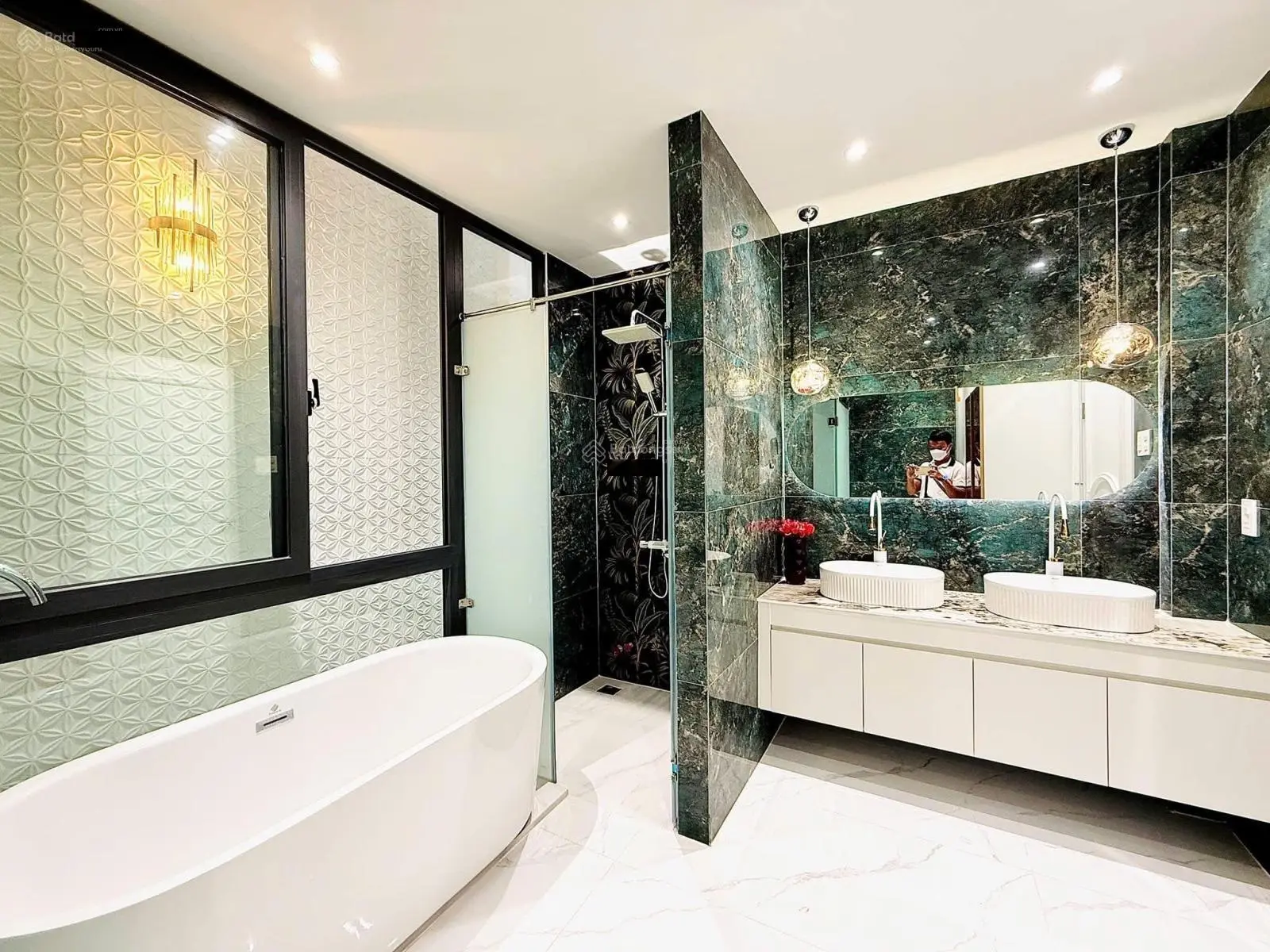 Bán gấp nhanh nhà ở Bình Tân - Phường Tân Tạo A - SHR DT 60m2 gồm 2P ngủ 1 trệt 1 lầu