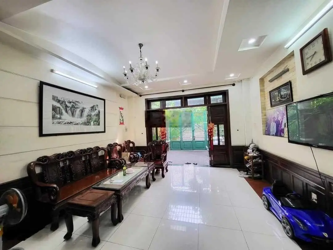 Bán gấp nhà đang cho thuê 29triệu, giá 4TỶ190/90m2, đường Lê Đức Thọ - P. 7 - Gò Vấp, có thang máy
