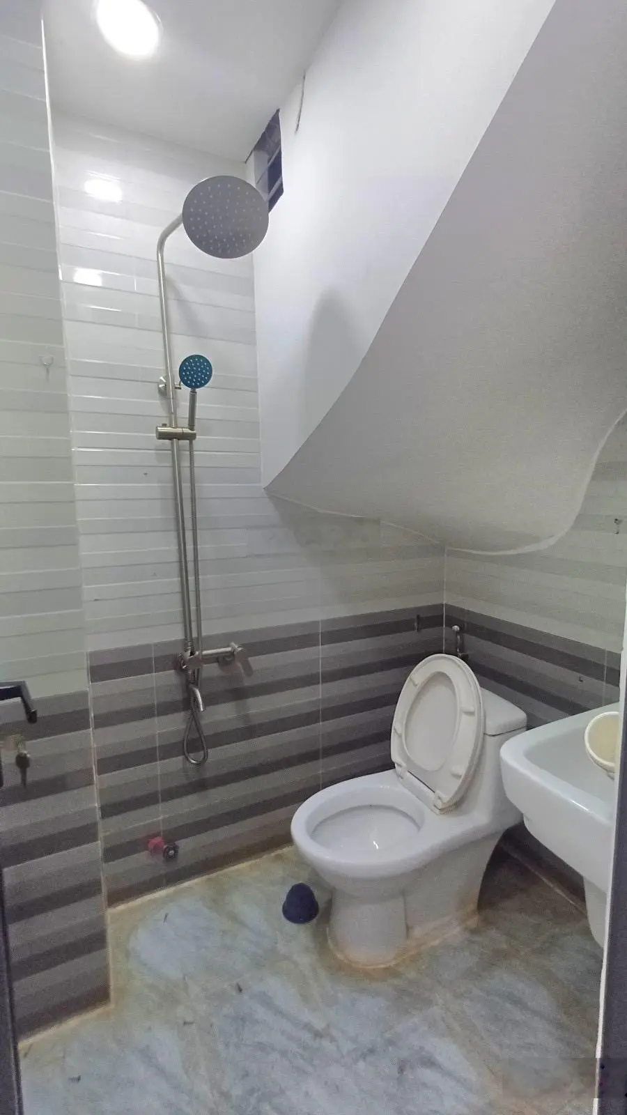 Bán Nhà Xe Hơi Thông Tân Bình, 30m2 xây 4 Tầng 3PN chỉ 4.45 tỷ Tl