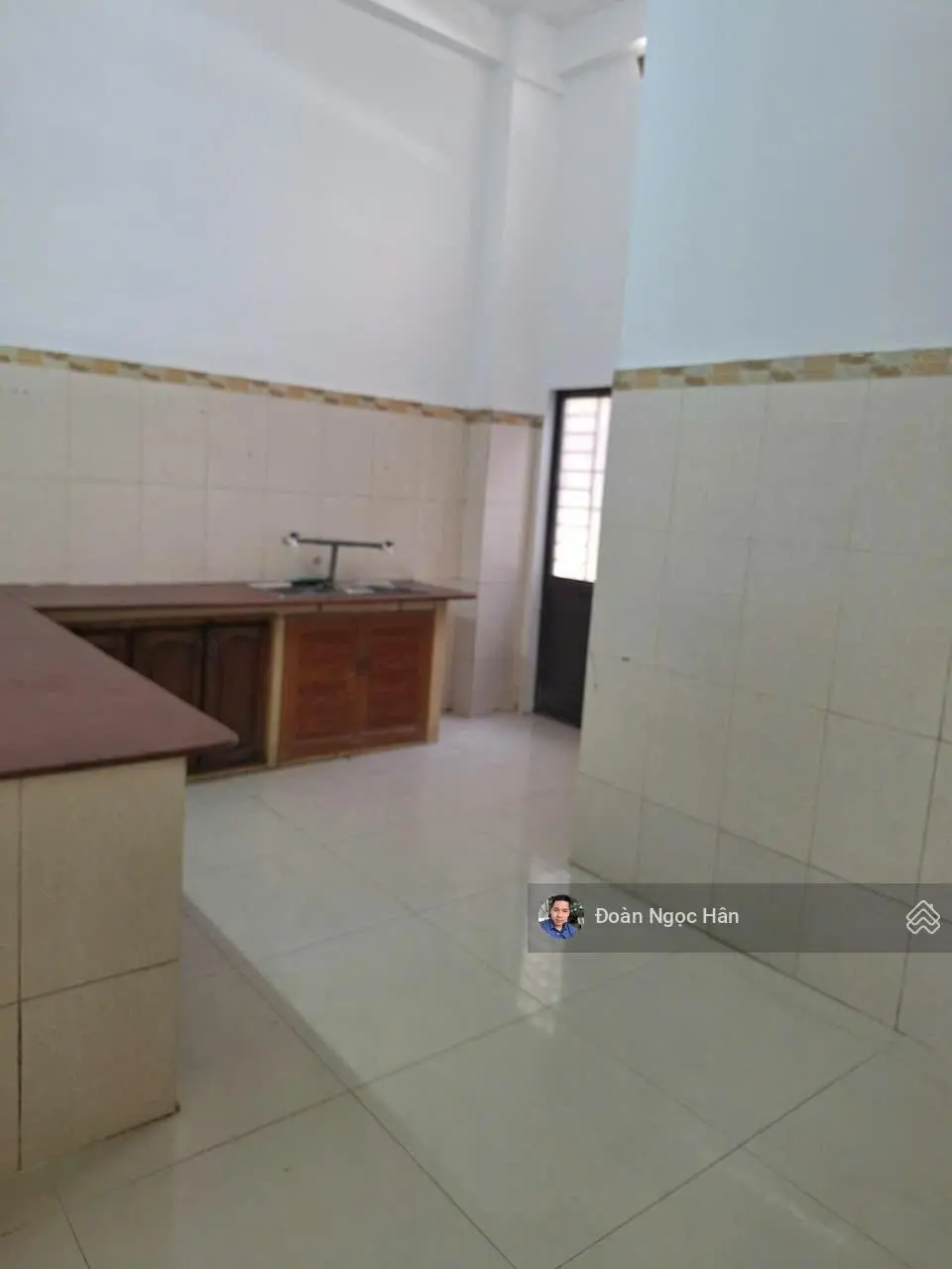 Chưa đến 4ty mà sở hữu ngay căn nhà 2 tầng sát biển, đi bộ vài bước chân tới Bãi biển Liên chiểu
