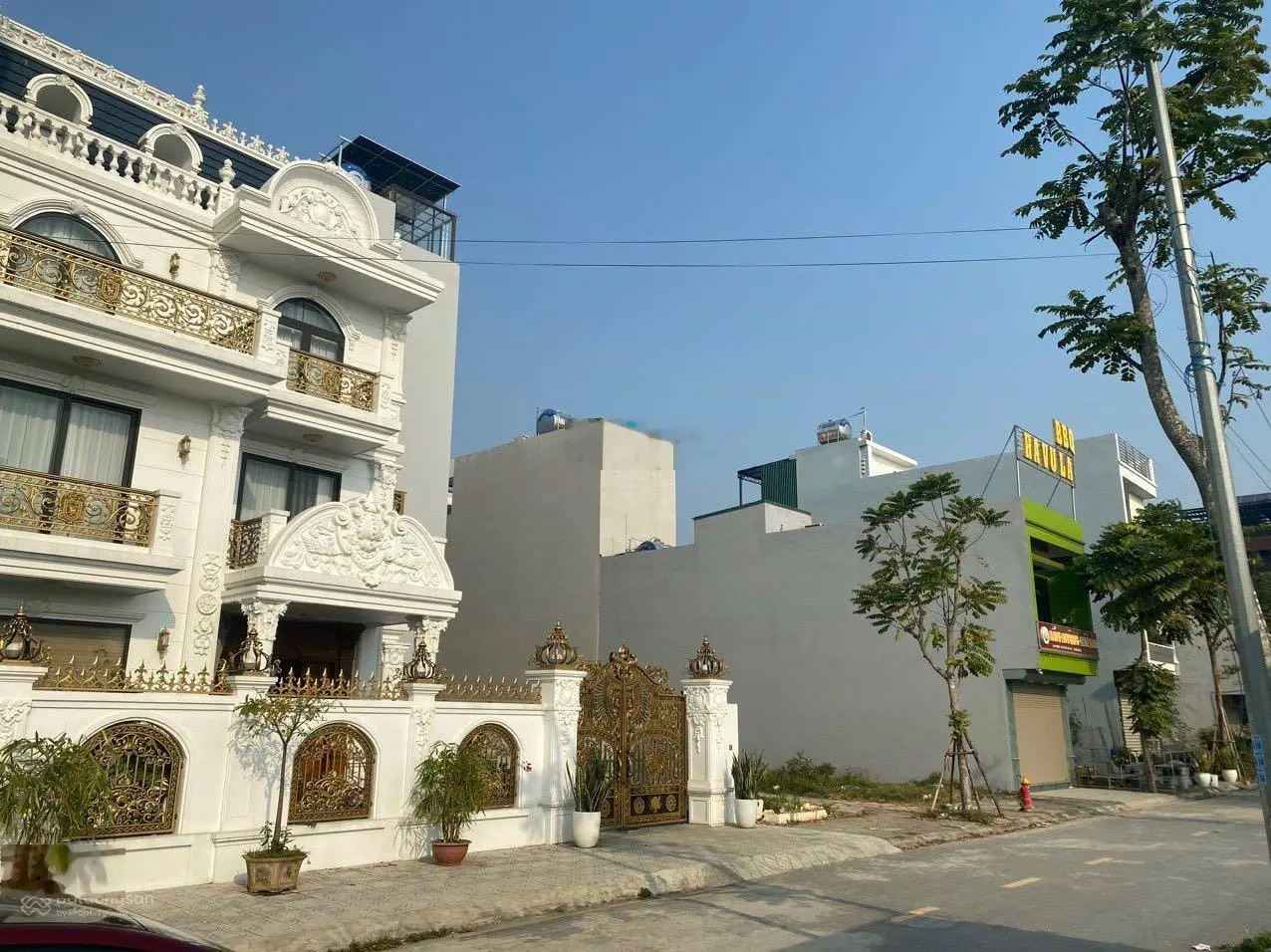 Bán lô góc 80m2 khu đấu giá DG06 trung tâm Thị Trấn Quốc Oai. Dân cư đông đúc. LH 0985 242 ***
