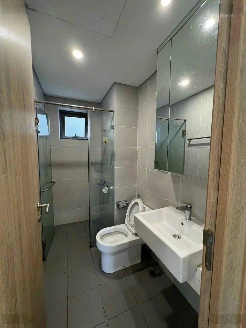Căn Góc Hoa Hậu View Quận 1 - 60m2 - 2 Phòng 1 Wc - Ban Công Thoáng Mát - Giá 3,5 Tỷ TL