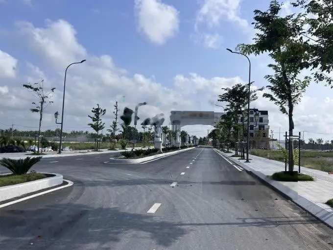 Bán nền 112m2 thổ cư Thị trấn Thủ Thừa - Ngay trung tâm hành chính mới 127ha