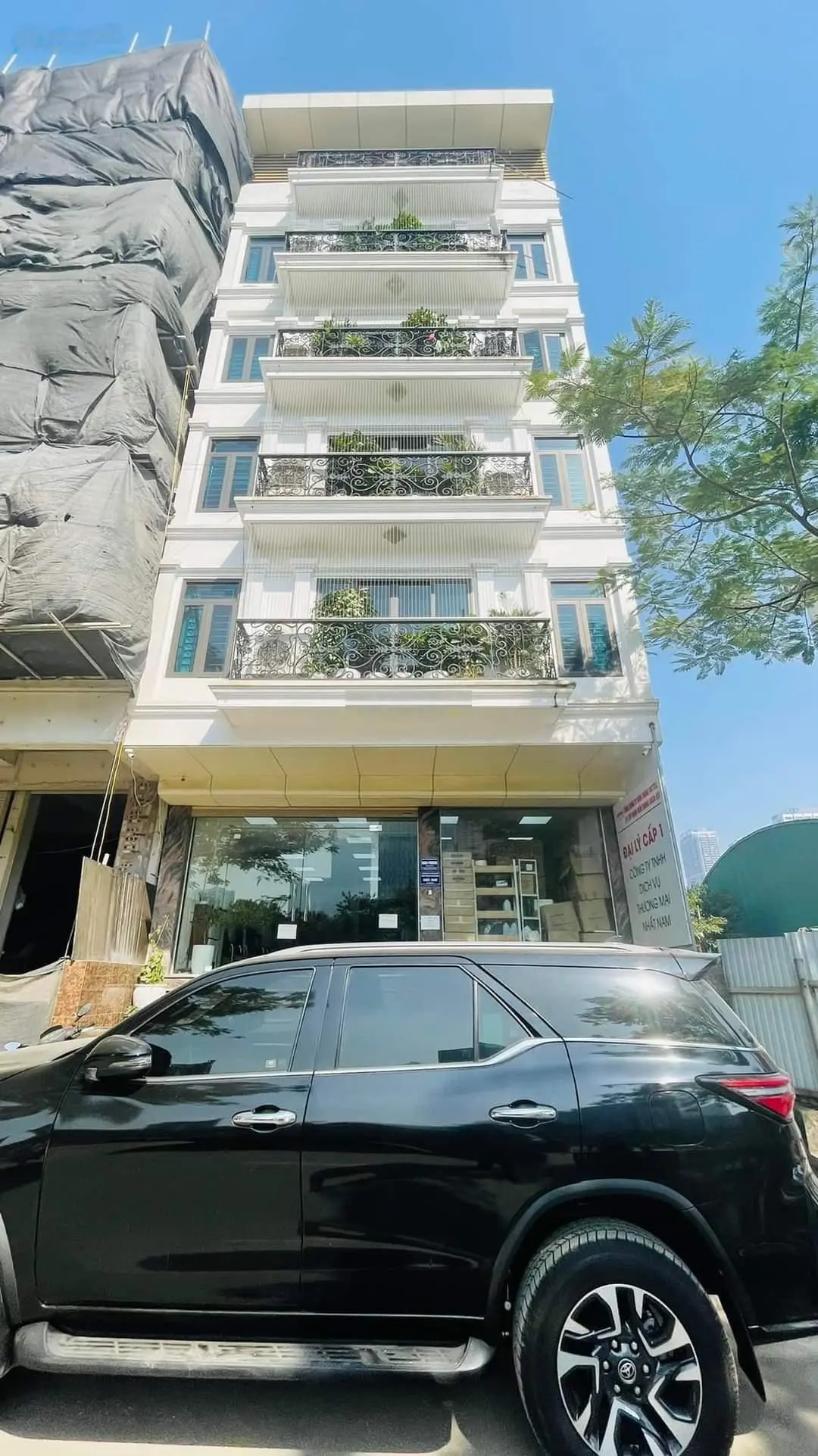 Siêu Đẹp! Hoàng Cầu, Đống Đa 65m2, MT 6m, 7T, Thang máy, nhà mới, vỉa hè, Ô tô, KD, VP nhỉnh 23 tỷ.