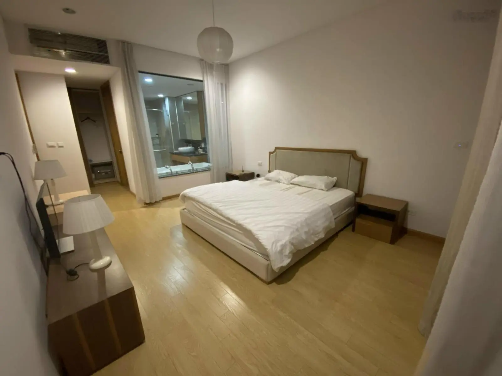Bán gấp căn hộ siêu hiếm 133m2 thiết kế 3 ngủ tại dolphin plaza - chất lượng đẹp, nhiều tiện ích