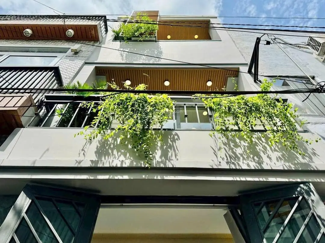 Nhà riêng 3PN, 3WC, 80m2, giá 2 tỷ 700tr, tại đường An Phú Tây, Bình Chánh, SHR, hỗ trợ vay NH