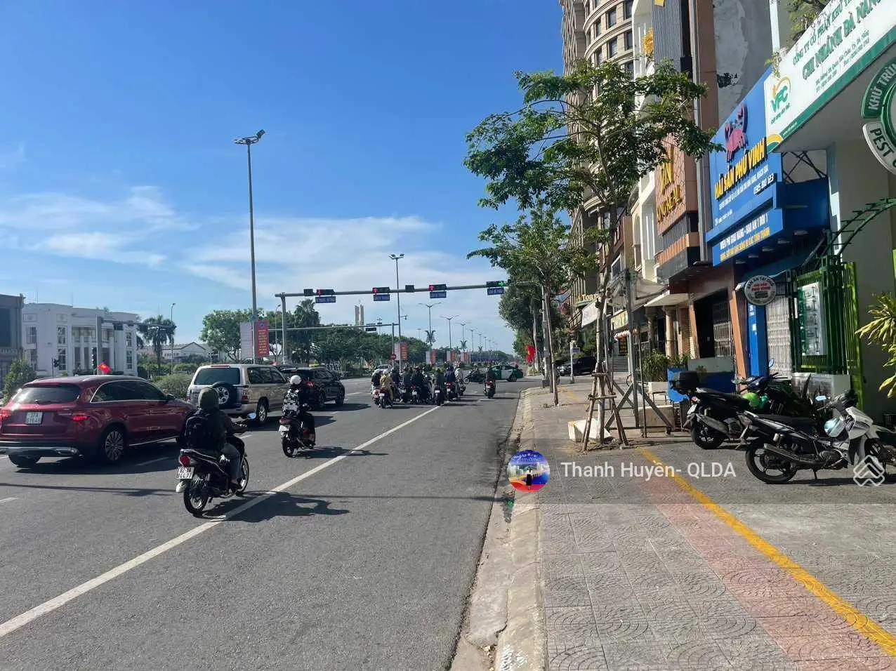 Thanh Huyền - Anh trai cần bán gấp căn nhà tại Quận Hải Châu, TP Đà Nẵng