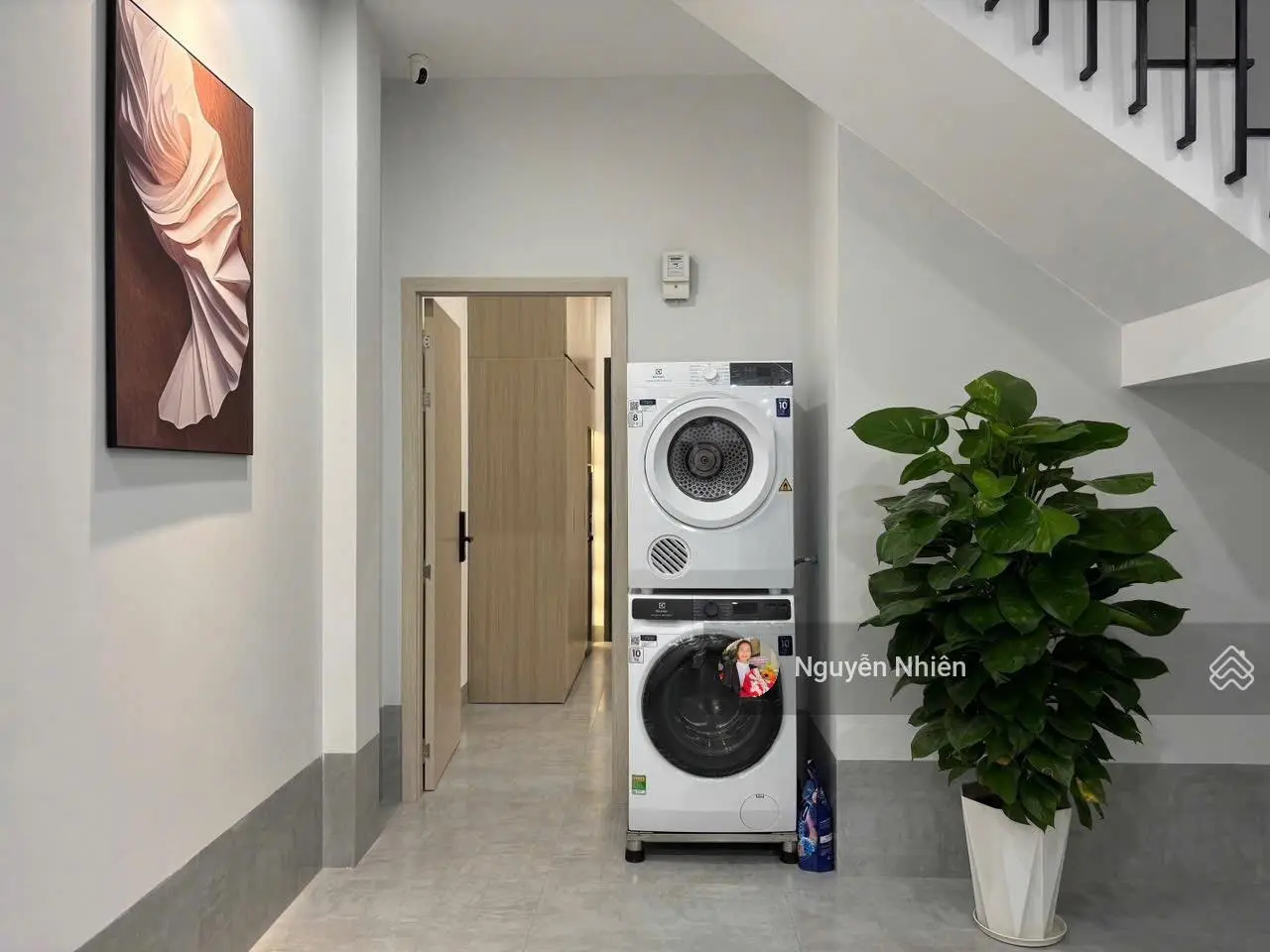 Xem là ưng ngay. Hẻm 5M sát Hoàng Diệu 2, 4 Tầng - 5 Căn Hộ Cao Cấp - Thu Nhập 31 Triệu/Tháng
