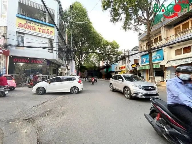 Bán nhà 2 mặt tiền,hẽm xe hơi đường Phan Đình Phùng,p.Quang Vinh,Biên