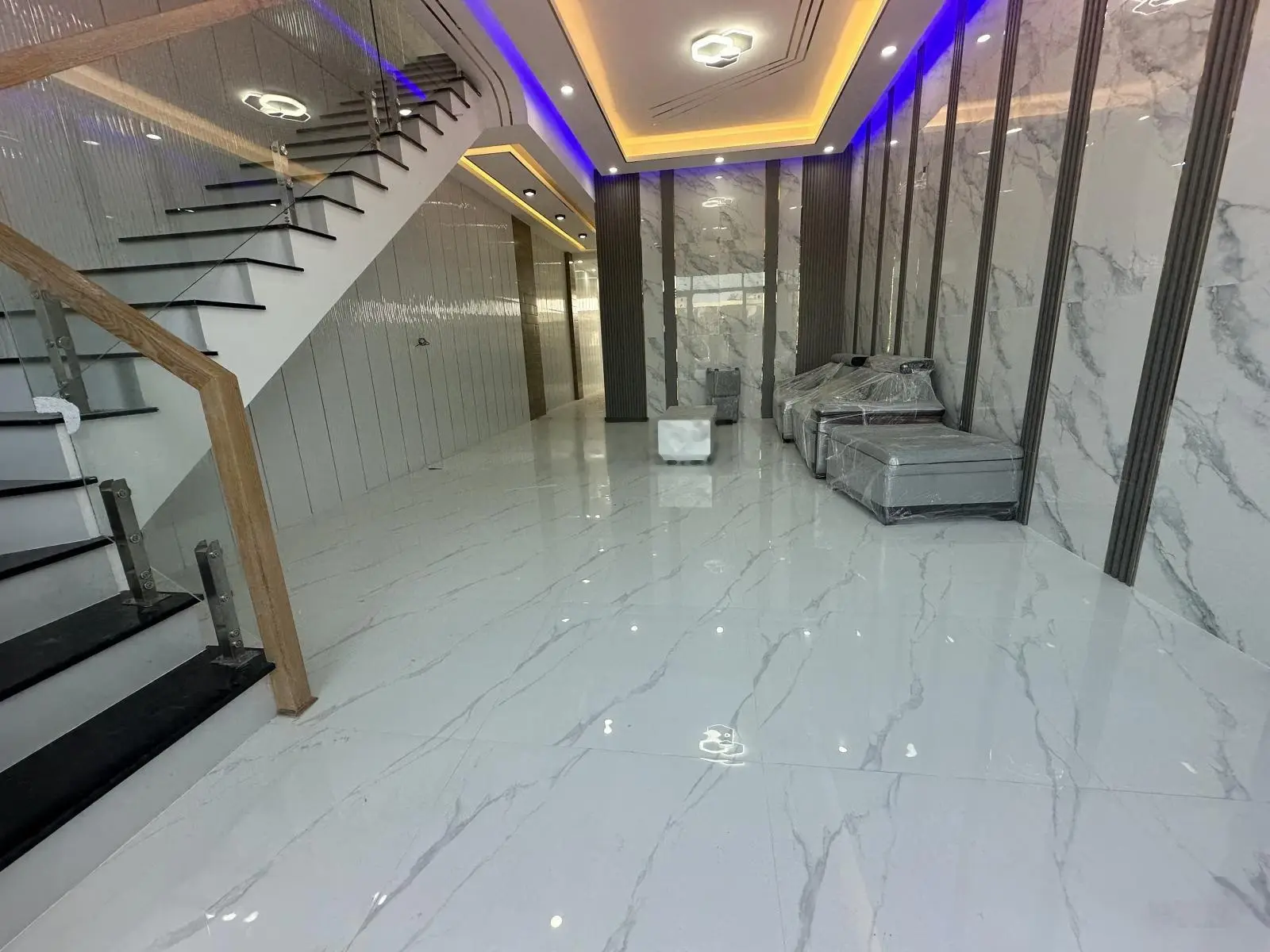 Bán nhà đẹp MT đường Phước Hưng - Phước Hải 1 trệt 1 lầu 4PN gần chợ, gần biển Phước Hải DT 170m2