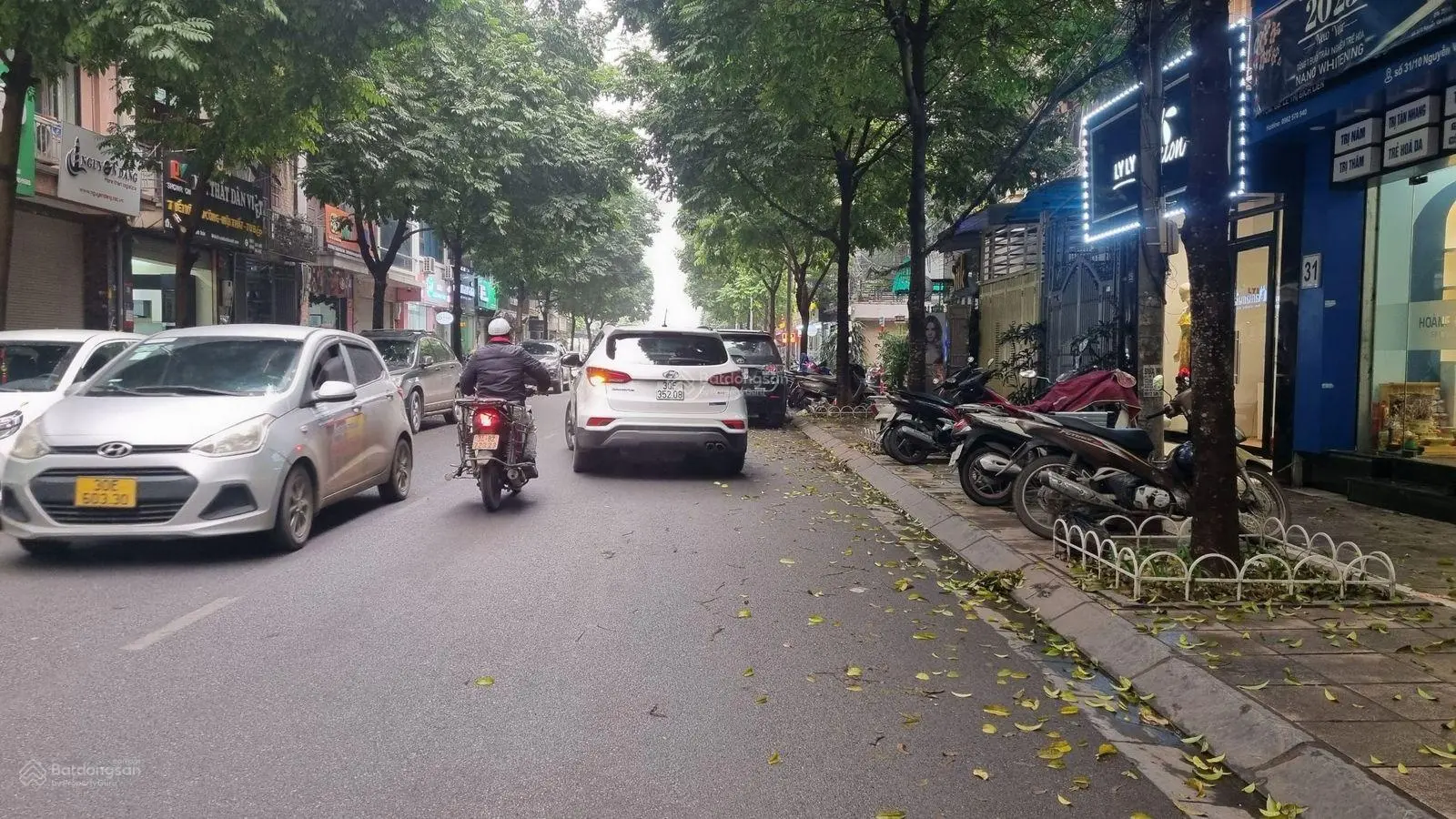 Chính chủ bán nhà lô 20 KĐT Định Công nội thất 100% Lim Nghệ An móng ép cọc 24m 160m2 48.2tỷ